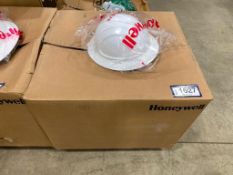 Lot of (12) Honeywell N20 Hard Hats