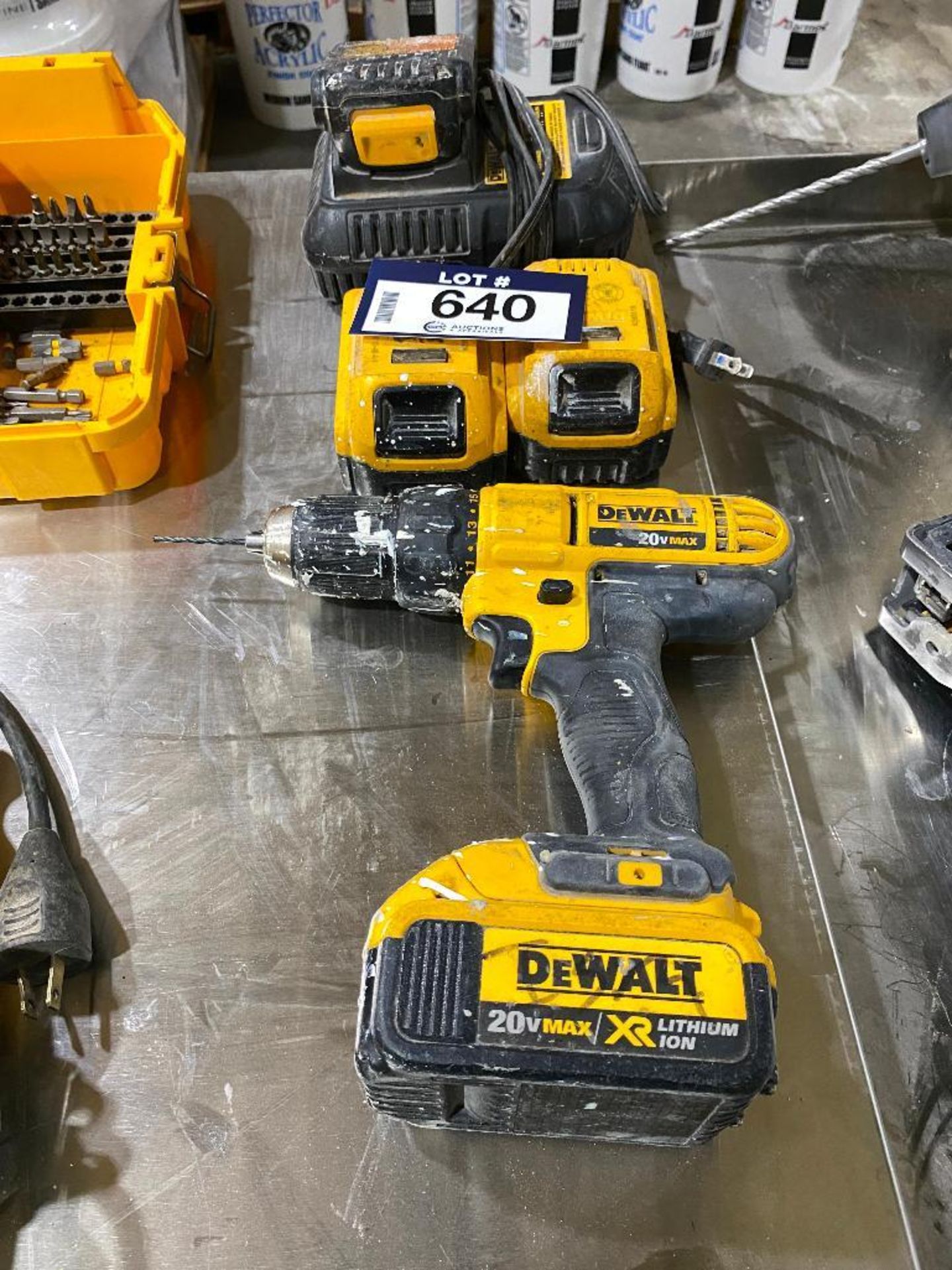 DeWalt 20V DCD771 Cordless Drill w/ (4) Batteries and (1) Charger