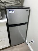 Magic Chef Mini Fridge