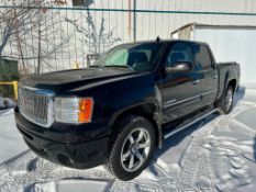 2008 GMC Sierra Denali Crew Cab 4X4 VIN #: 2GTEK638281315483