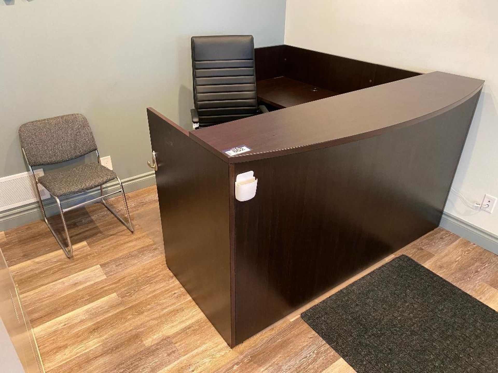 L-Shape Reception Desk w. 3-Drawer Lateral File Cabinet and (2) Chairs - Image 2 of 4