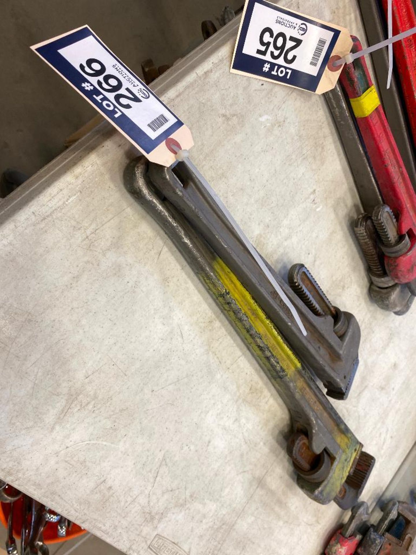 Lot of 24" Aluminum Pipe Wrench and 18" Pipe Wrench - Image 3 of 4