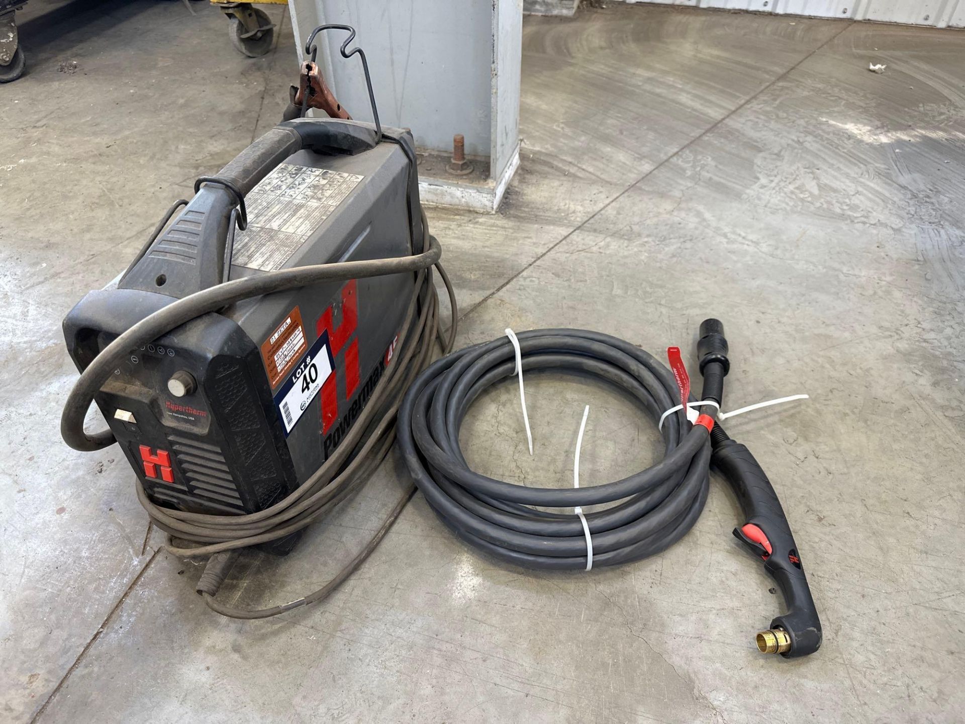 Hypertherm Powermax 45 Plasma Cutter w. extra cable
