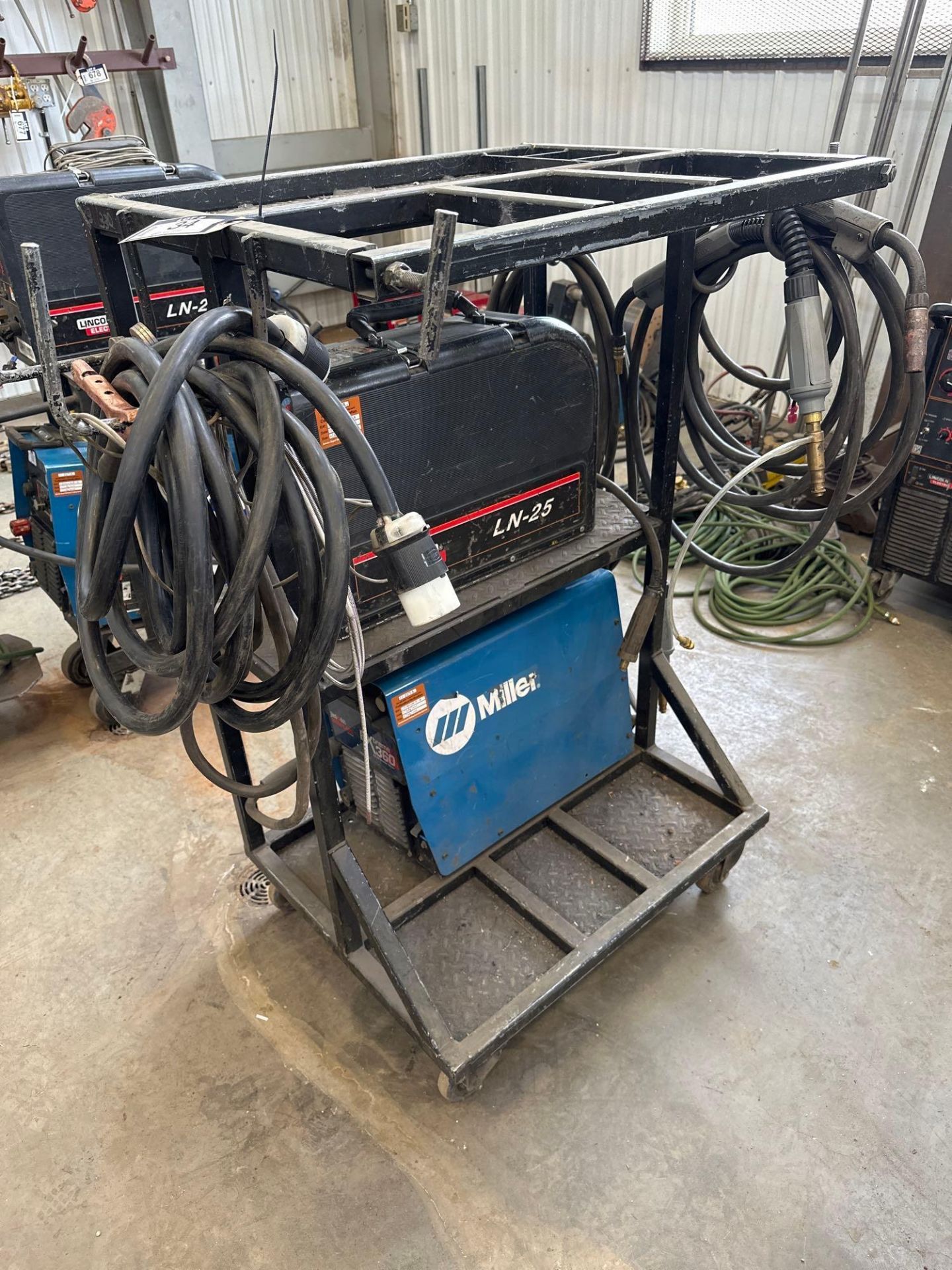 Miller XMT 350 w. Lincoln Electric LN-25 Wire Feeder, hoses, cables and cart - Image 2 of 7