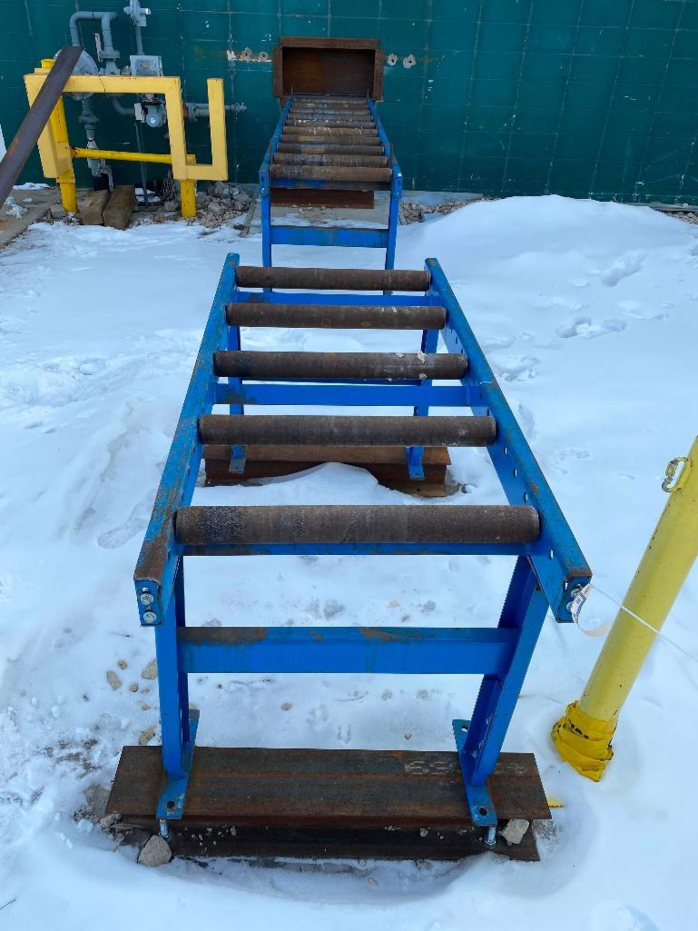 Lot of (1) 27" X 60" Conveyor and (1) 27" X 120" Conveyor - Image 2 of 3