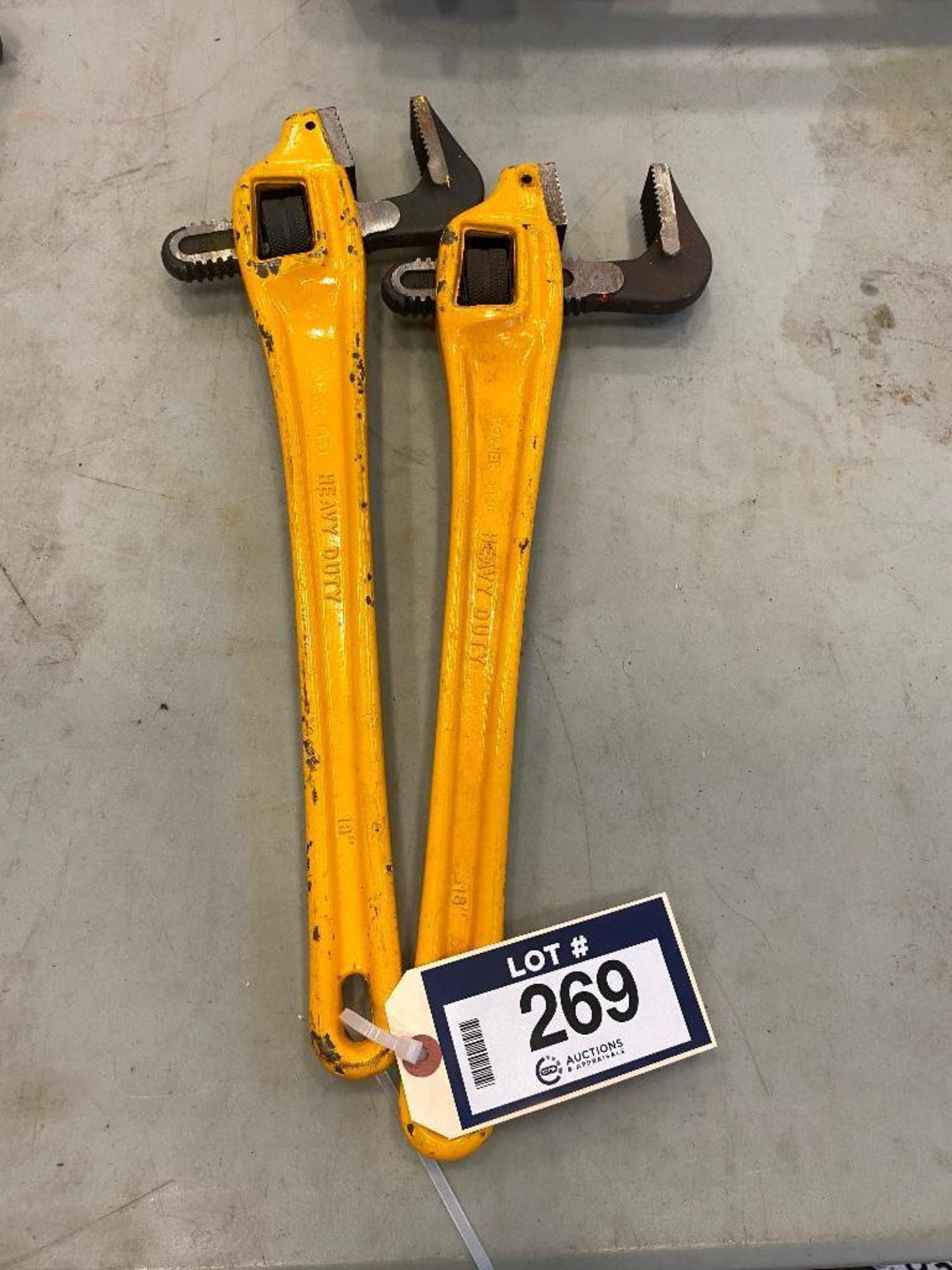 Lot of (2) 18" Heavy Duty Offset Pipe Wrenches - Image 3 of 5