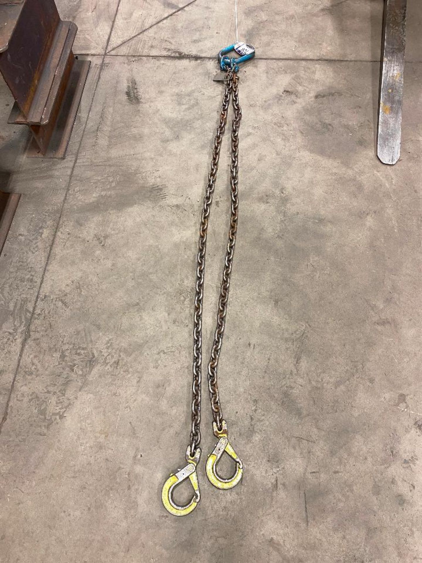 3/8" Lifting Chain Sling, 9ft, Max. Cap. 15, 200lbs - Image 3 of 4