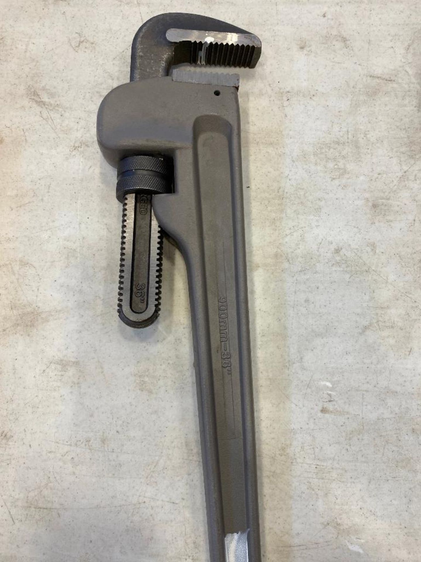 36" Pipe Wrench - Image 4 of 4