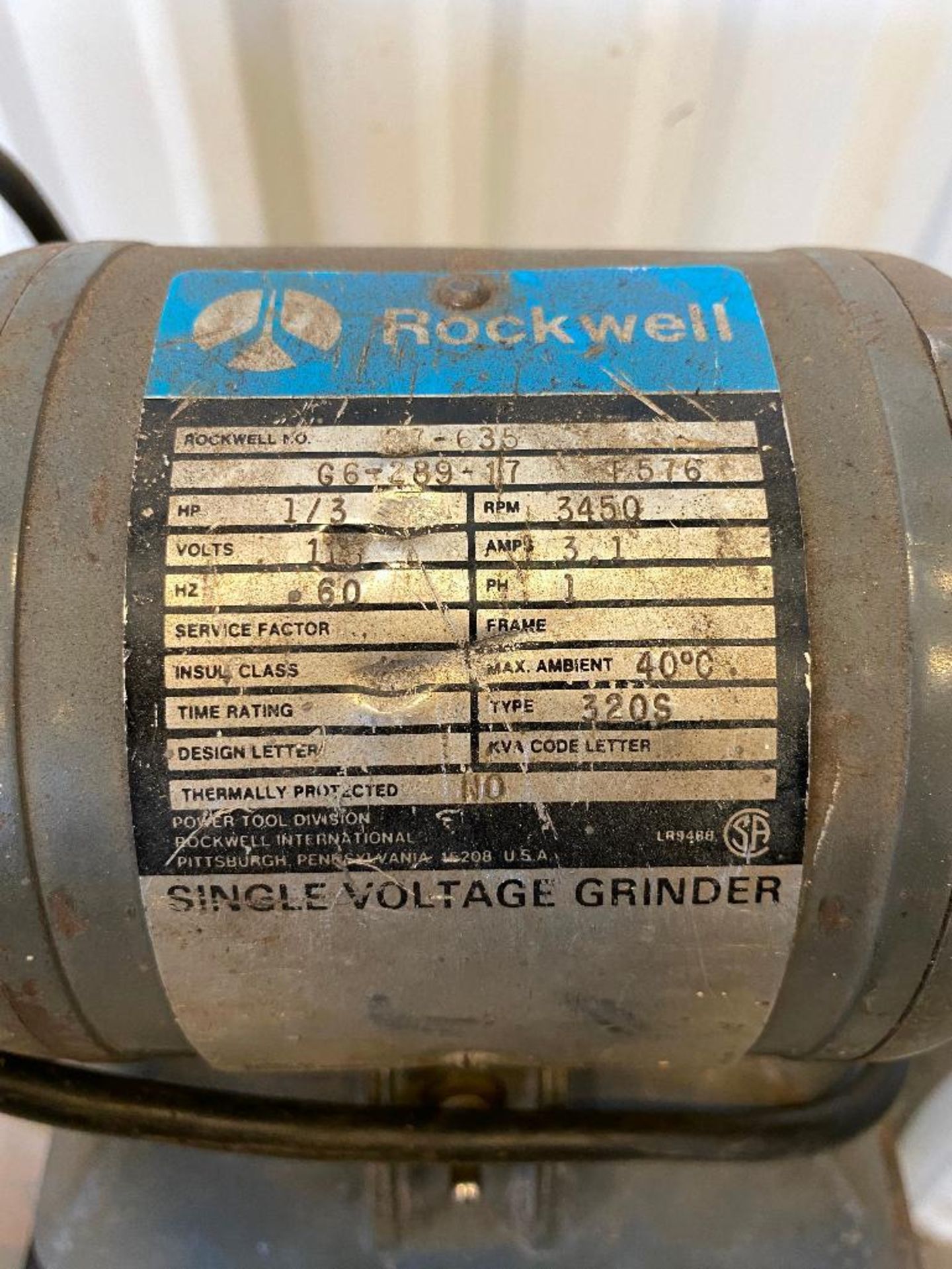 Rockwell 6" Grinder on Pedestal w. Stool - Image 3 of 3