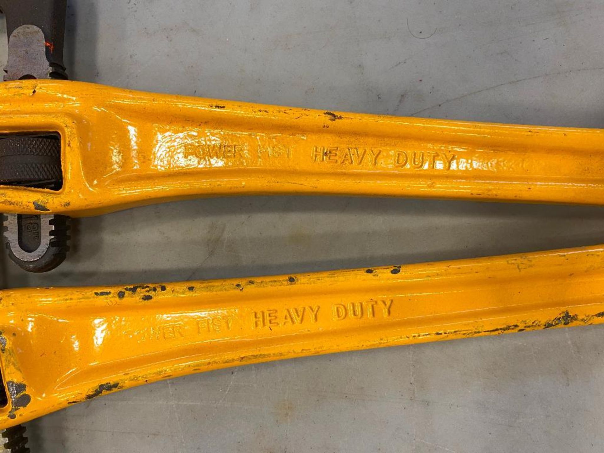 Lot of (2) 18" Heavy Duty Offset Pipe Wrenches - Image 5 of 5