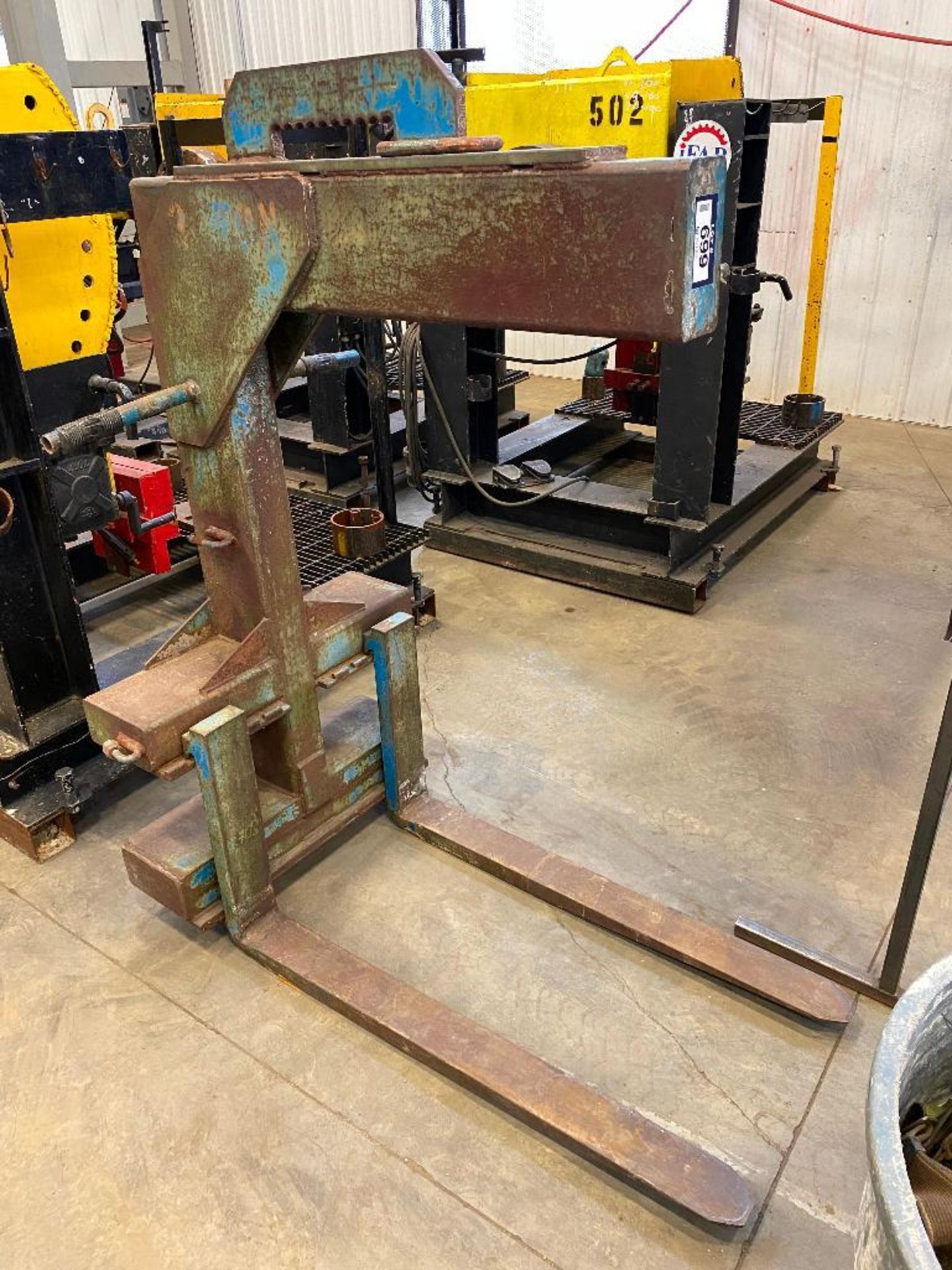 42" Crane Pallet Lifter Attachment