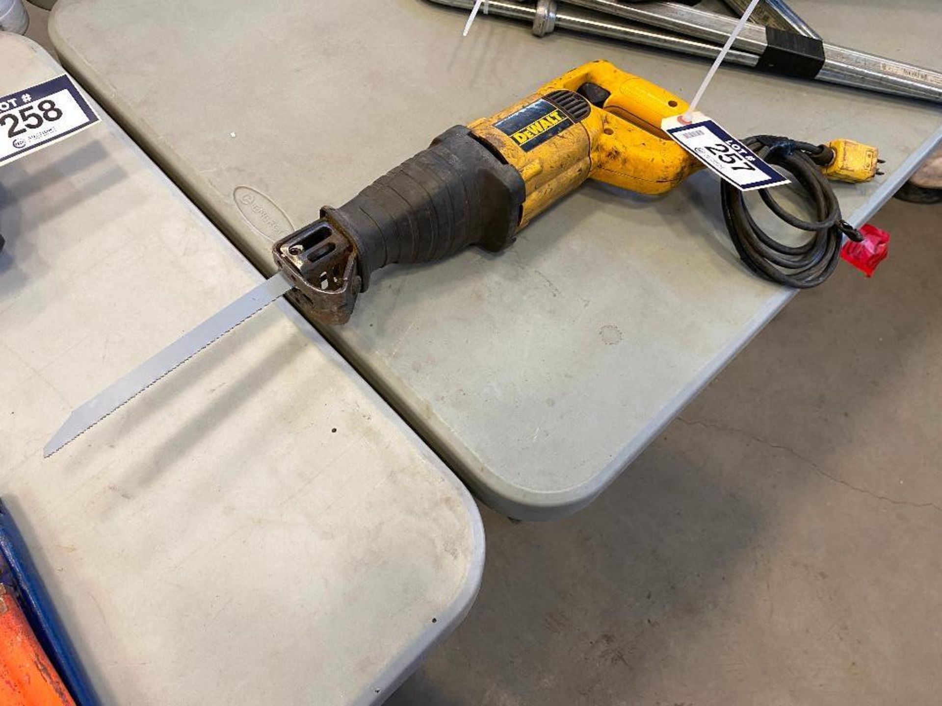 Dewalt Reciprocating Saw - Image 2 of 3