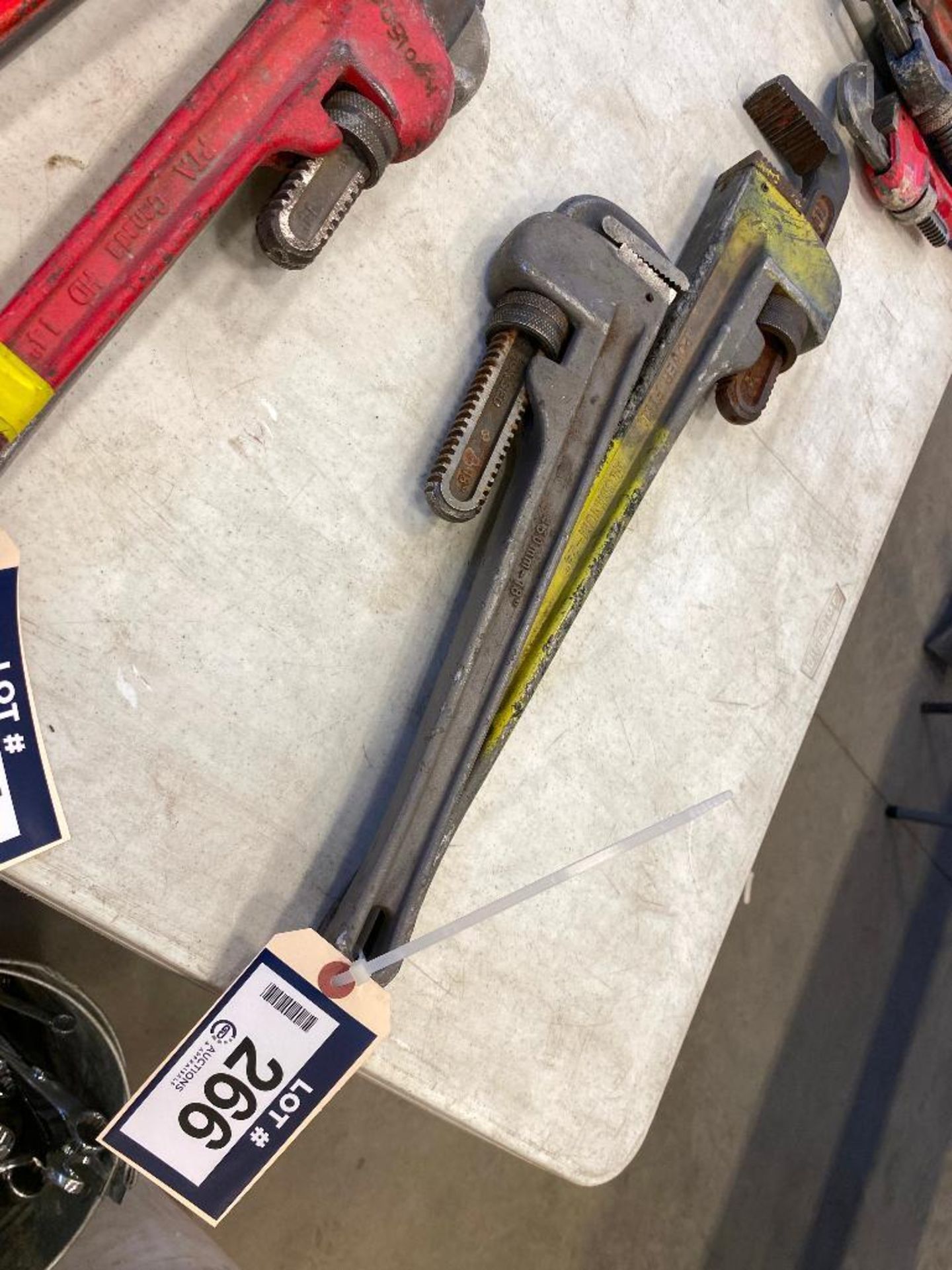 Lot of 24" Aluminum Pipe Wrench and 18" Pipe Wrench - Image 2 of 4