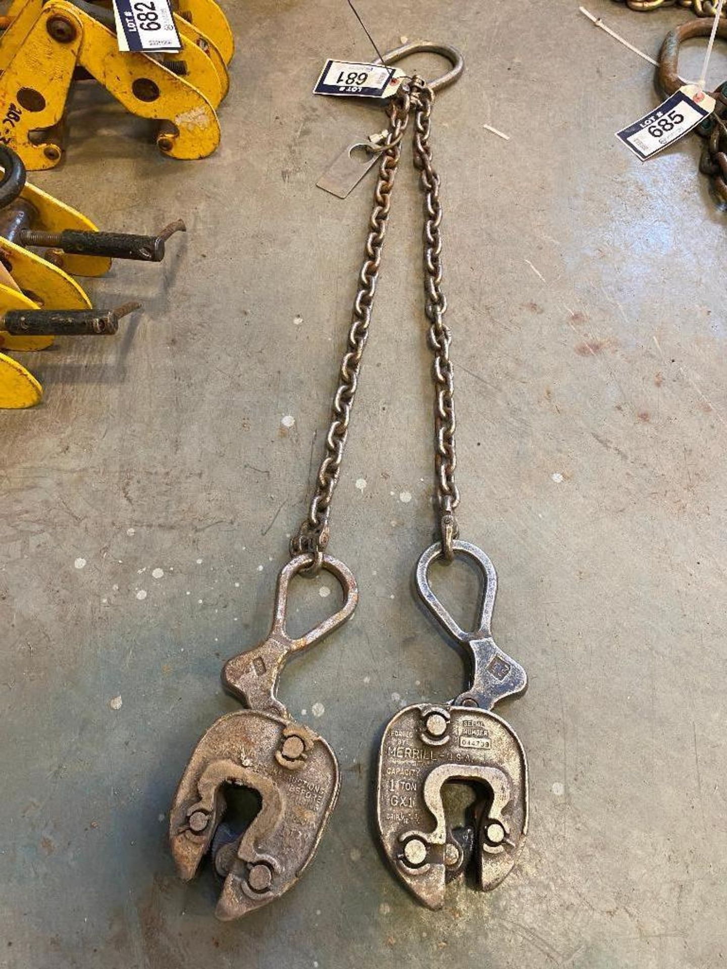 Chain Lifting Sling w. plate lifting clamps