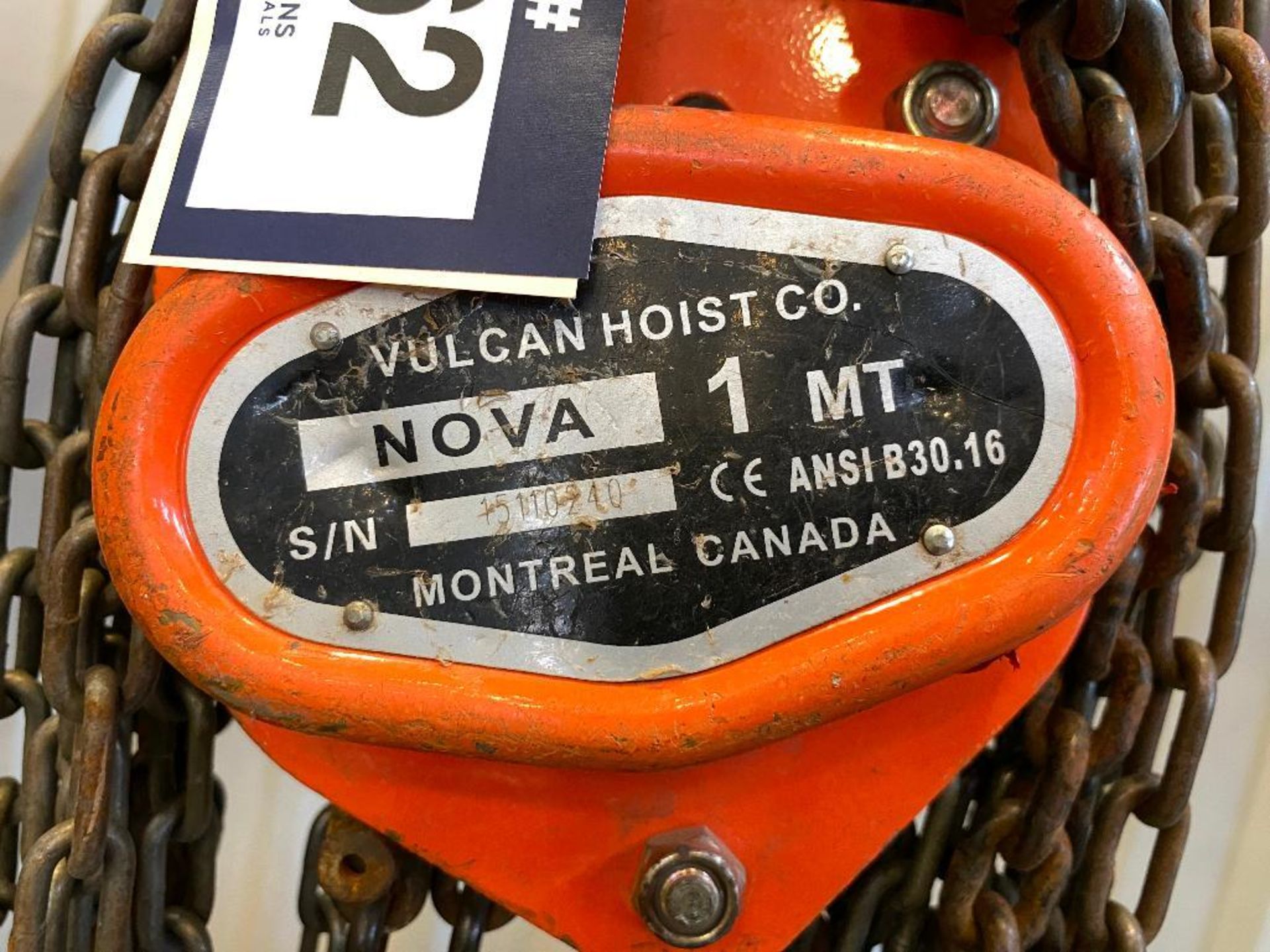 Vulcan 1-Ton Chain Hoist - Image 2 of 2