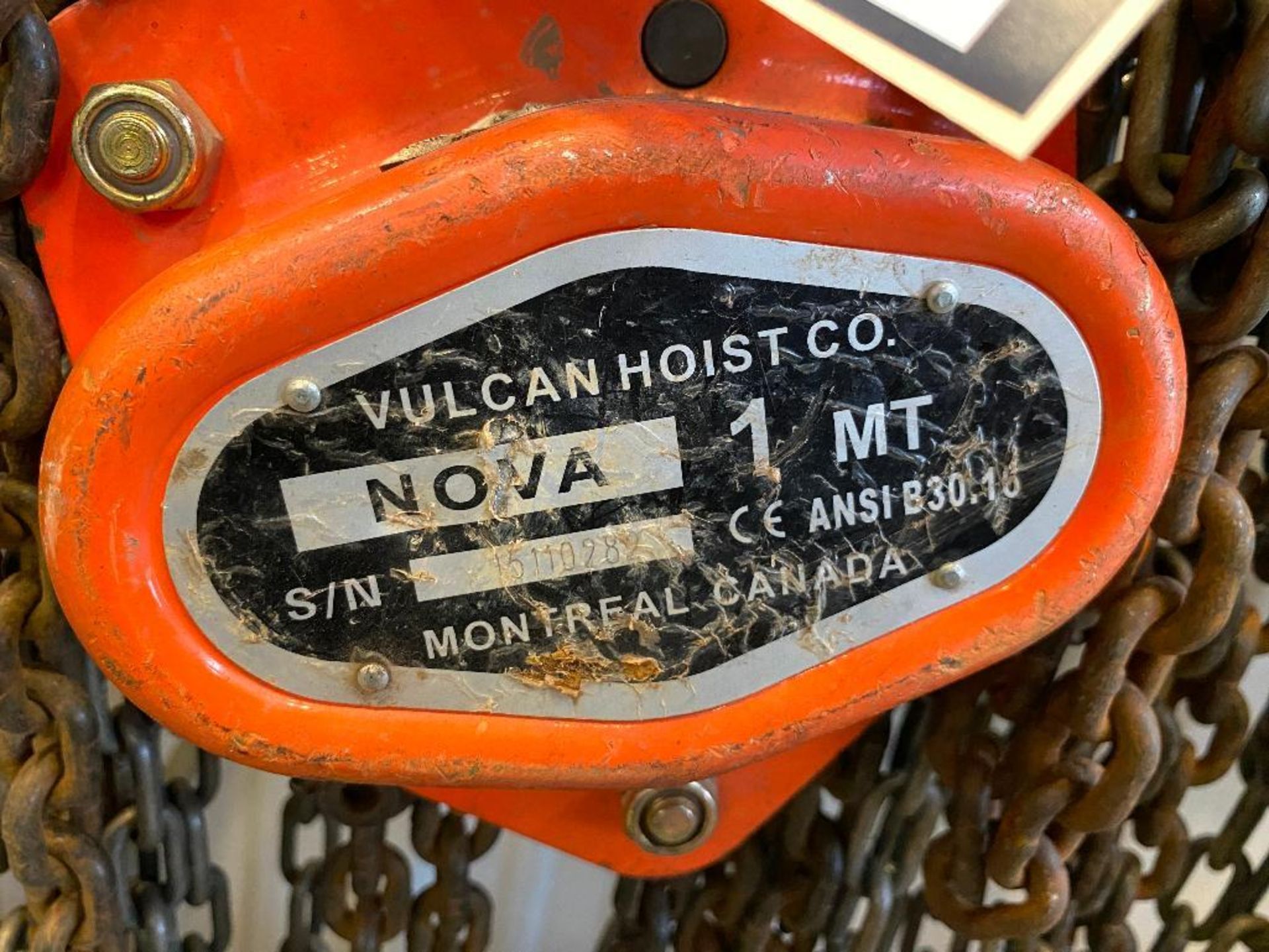 Vulcan 1-Ton Chain Hoist - Image 2 of 2