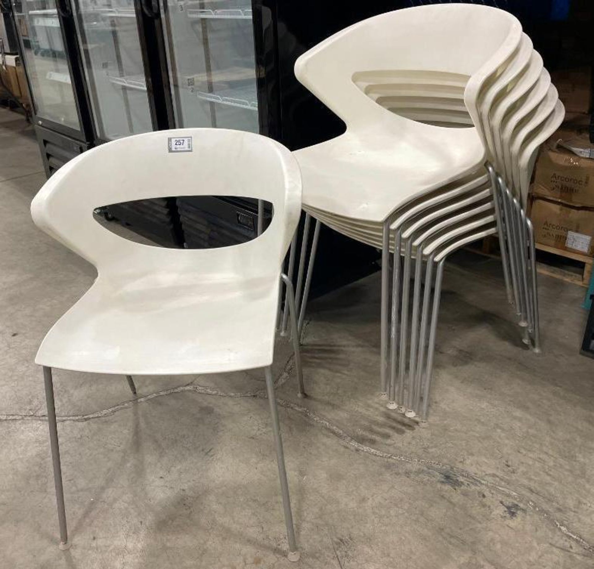 (7) KIKA 4000 SIDE CHAIR