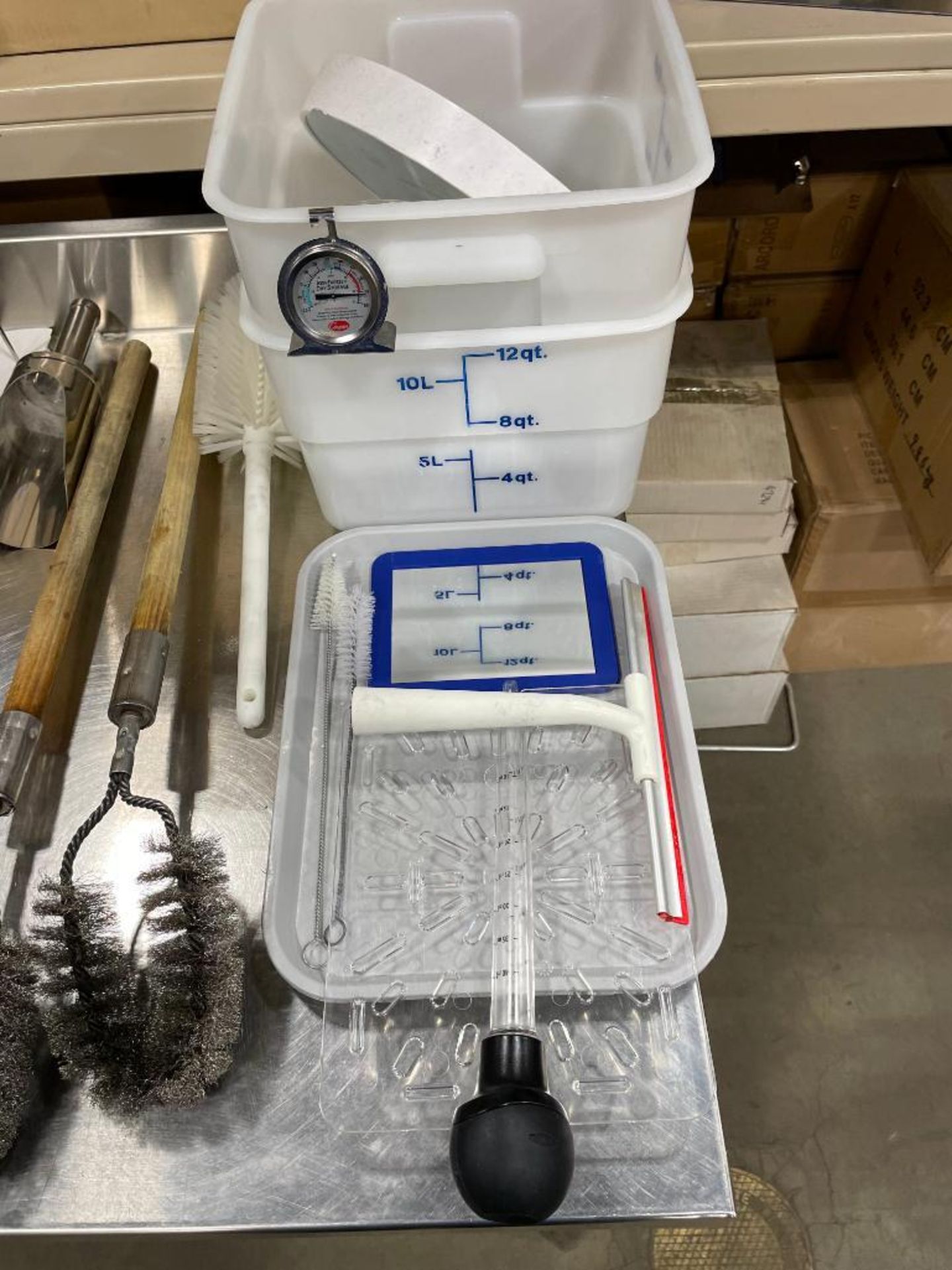 STAINLESS STEEL LADES, ICE SCOOPS, WIRE BRUSHES & FOOD STORAGE CONTAINER - Image 4 of 11