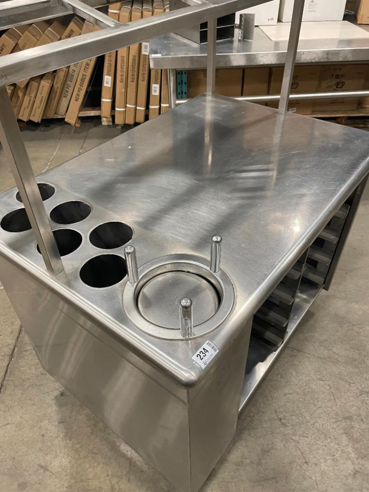 QUEST CUSTOM STAINLESS STEEL MOBILE CART WITH PLATE LOWERATOR - Image 6 of 12