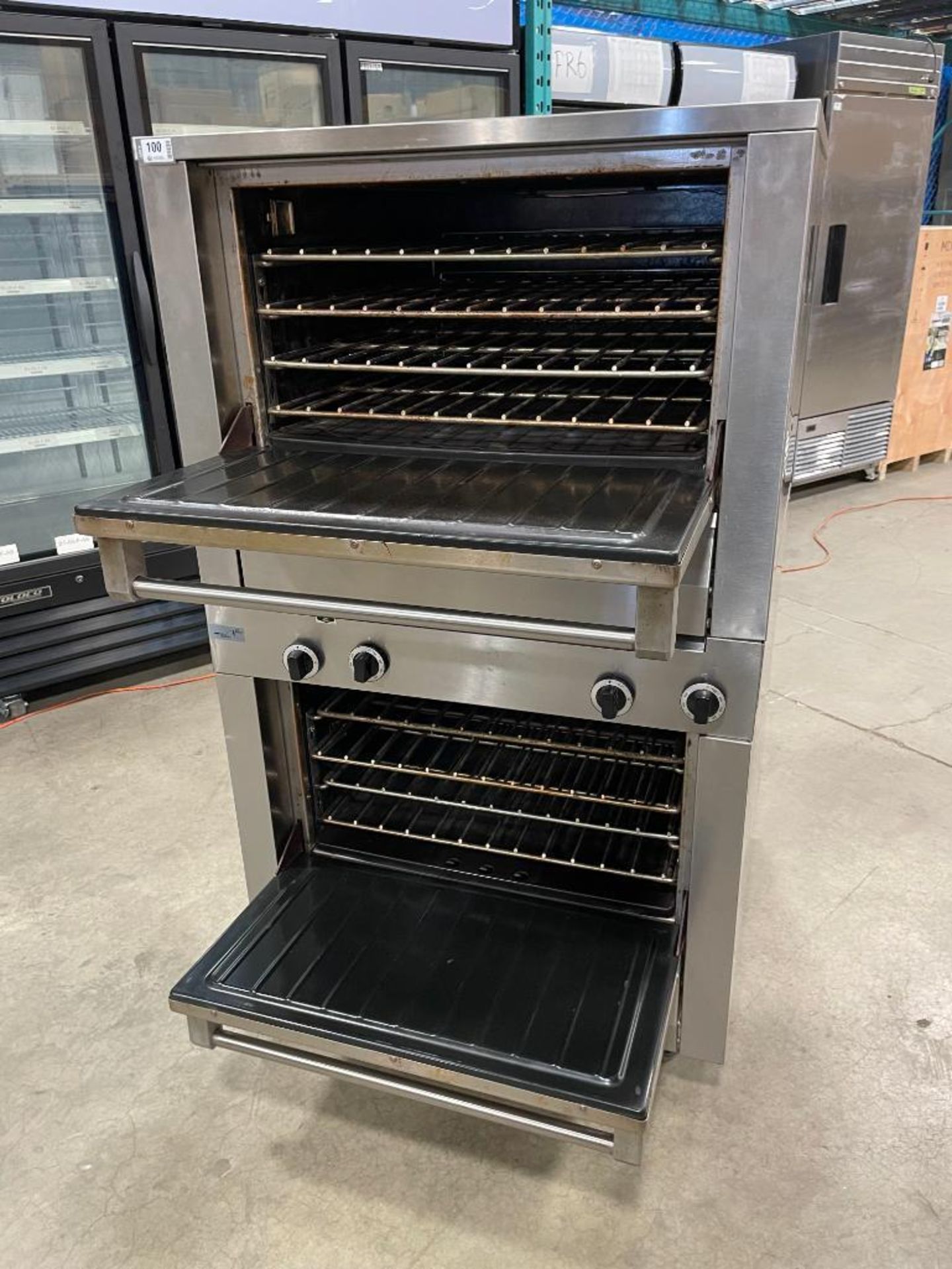 GARLAND M2R MASTER SERIES HEAVY DUTY NATURAL GAS DOUBLE OVEN - Image 2 of 14