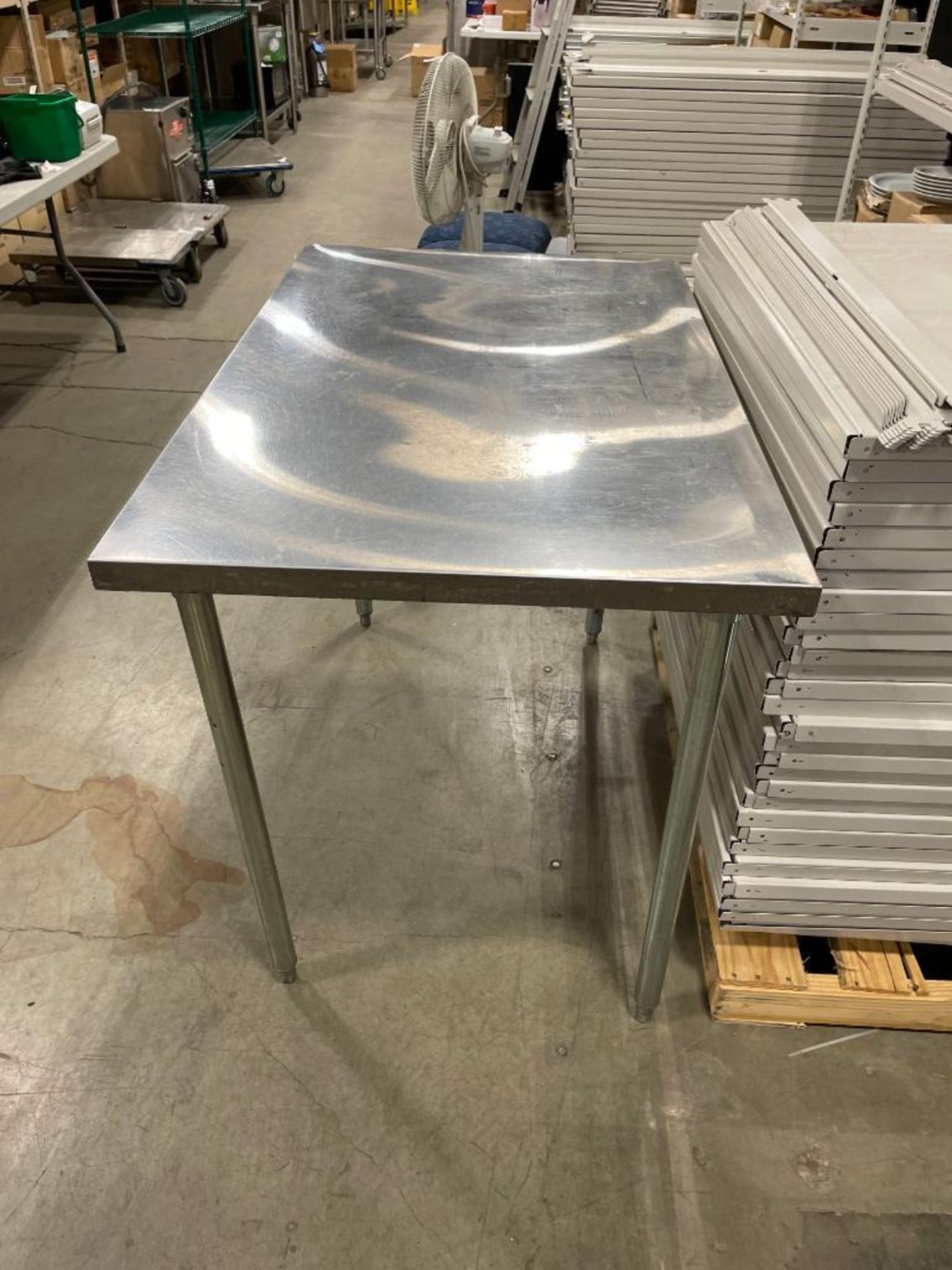 48" X 30" STAINLESS STEEL WORK TABLE - Image 3 of 6