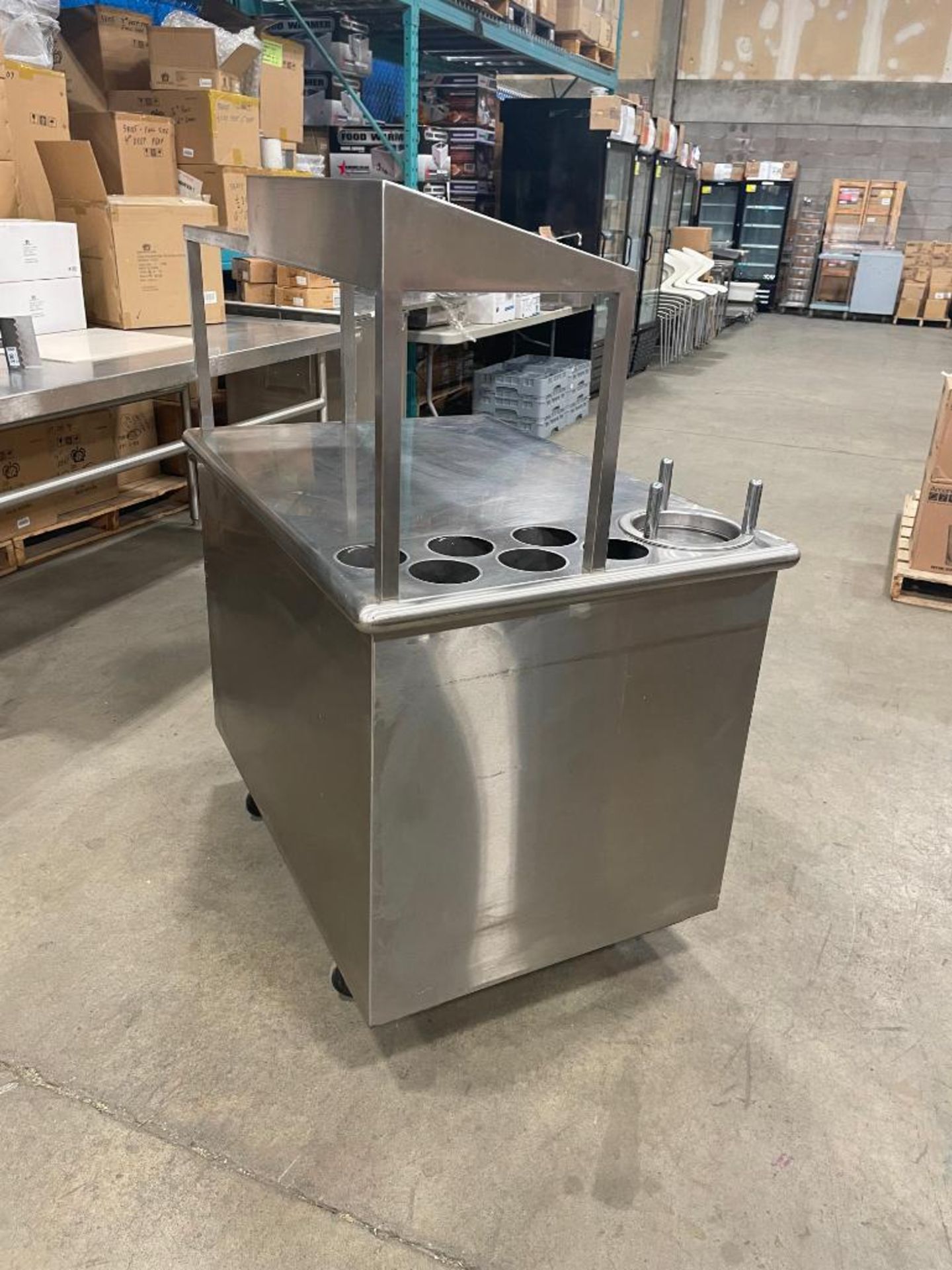 QUEST CUSTOM STAINLESS STEEL MOBILE CART WITH PLATE LOWERATOR - Image 10 of 12