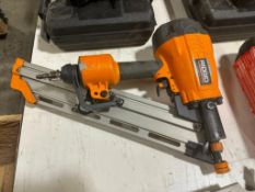 Ridgid R350CHD Clipped Head Framing Nailer