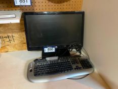 Lot of HP Monitor and Microsoft Keyboard