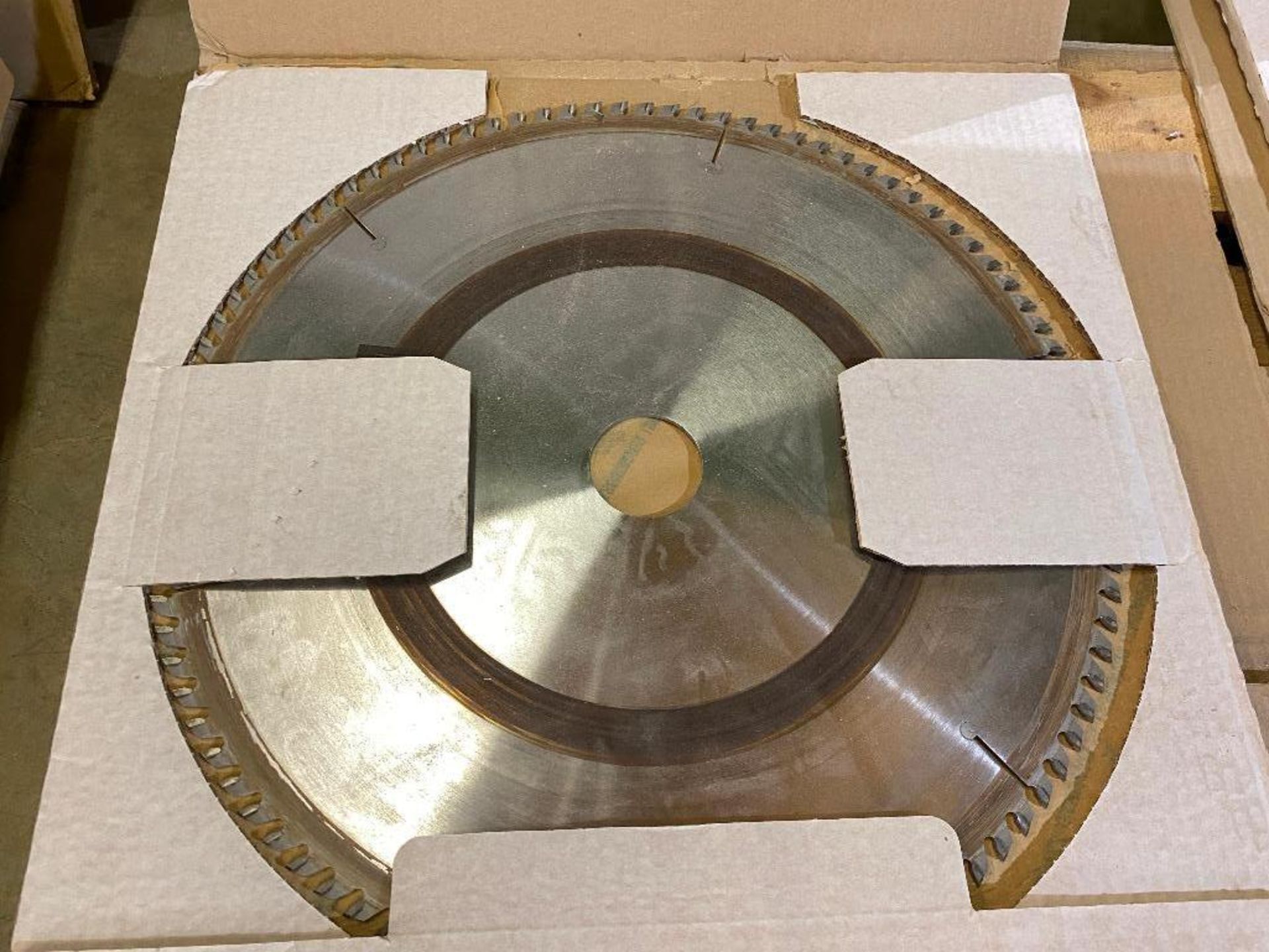 Lot of (3) Asst. 500mm Saw Blades - Image 2 of 4