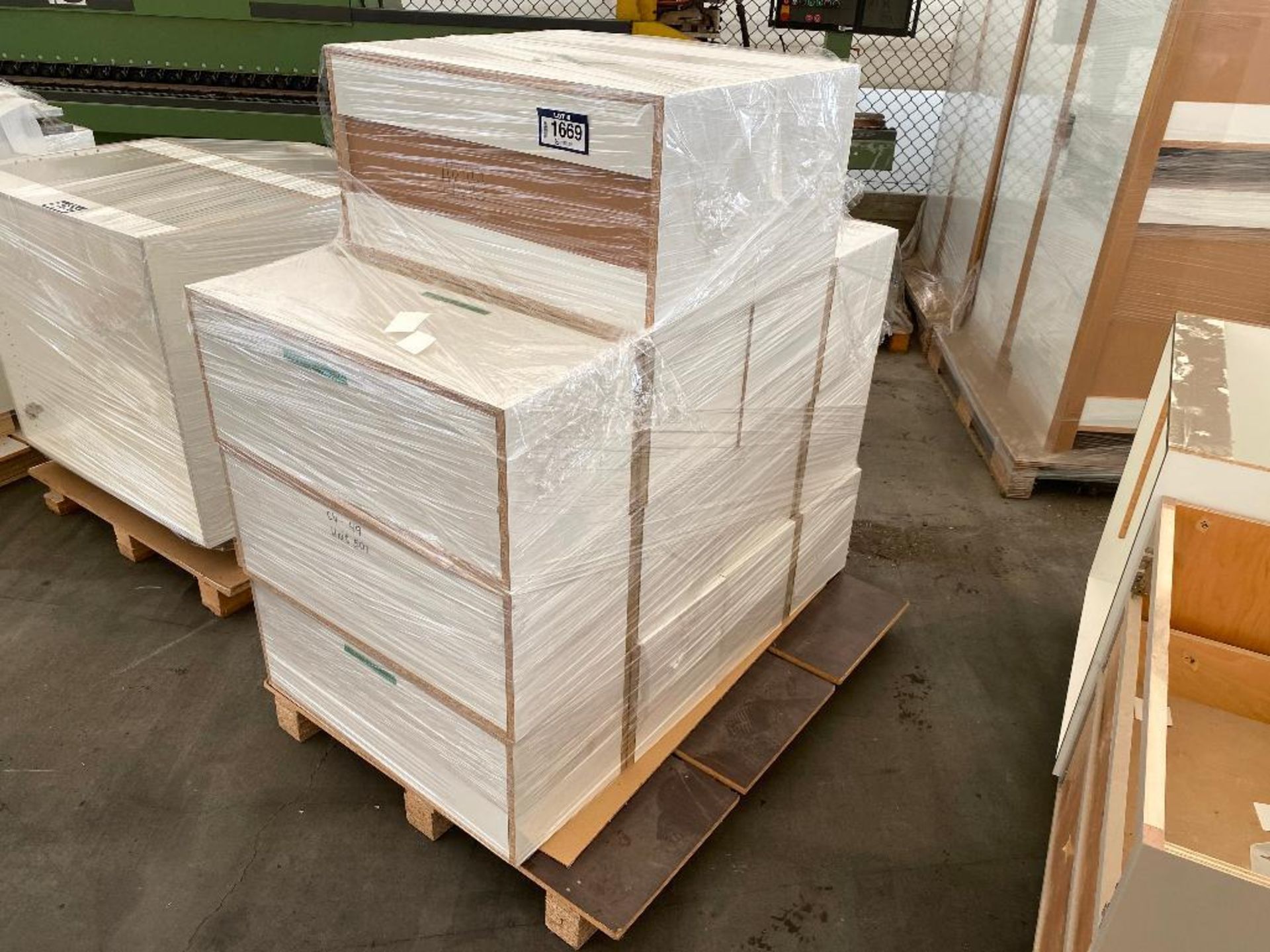 Pallet of (14) Asst. Cabinets w/ Doors