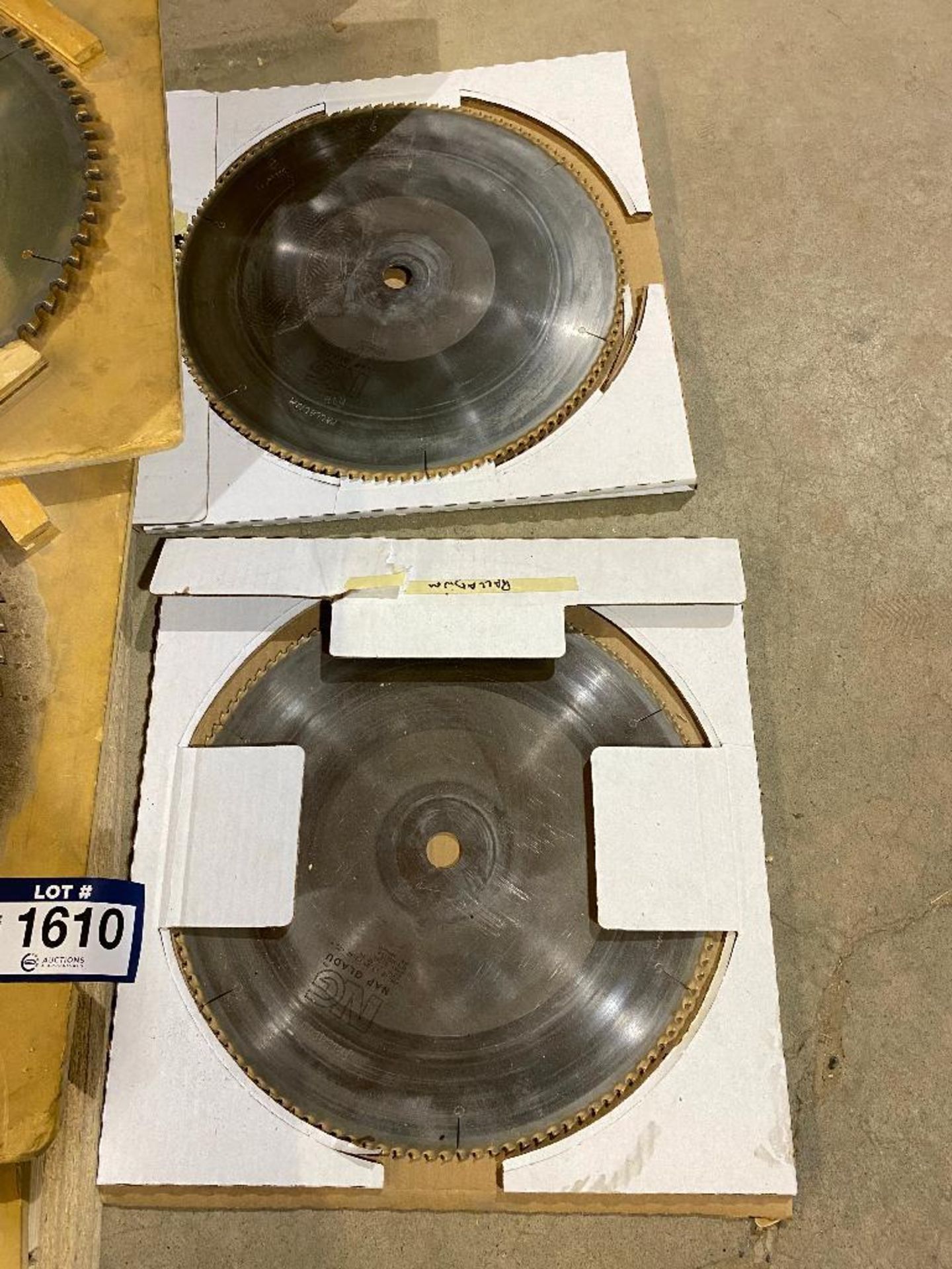 Lot of (3) 500mm Saw Blades and (2) 406mm Saw Blades - Image 2 of 3