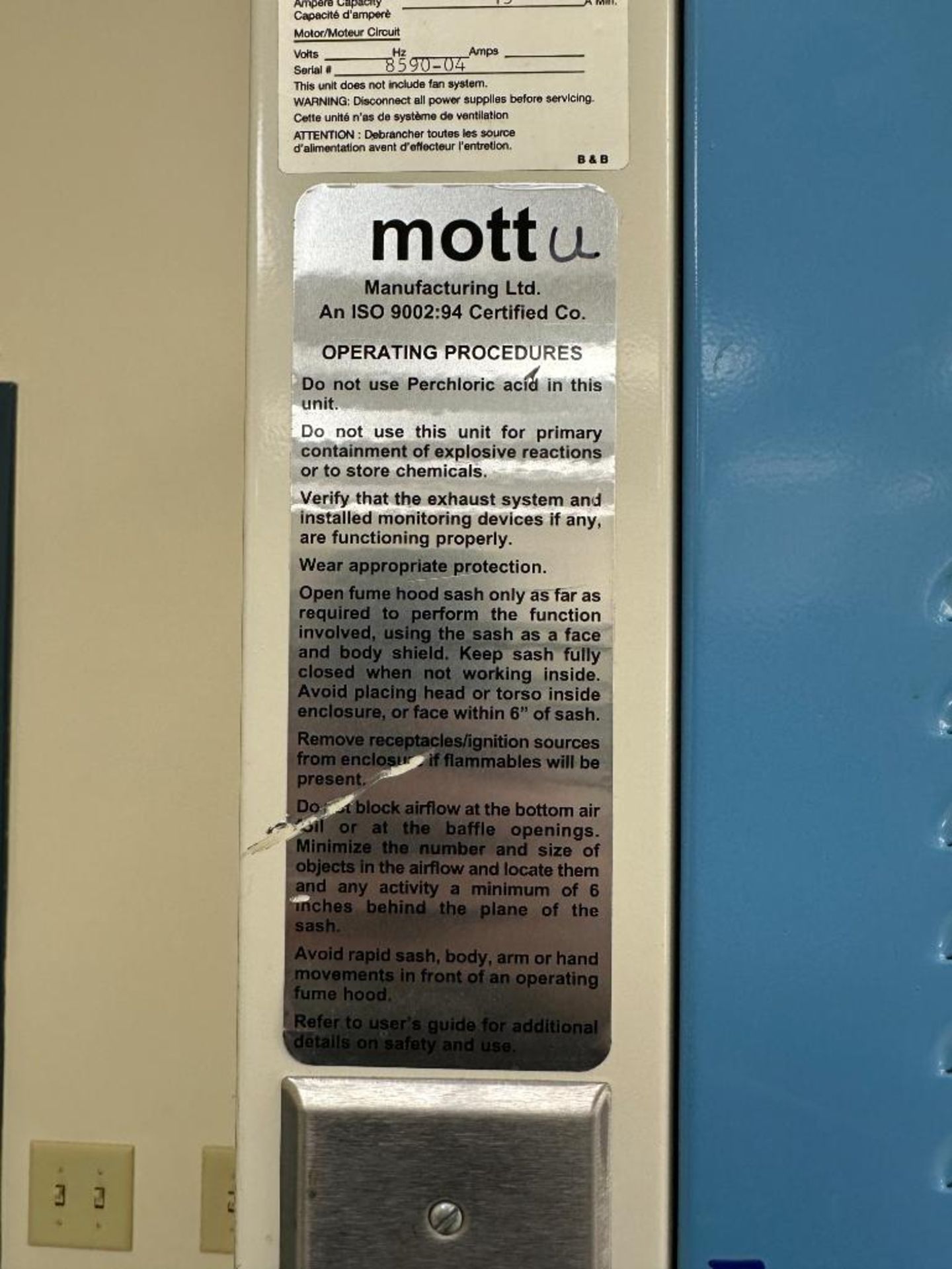 Mott Manufacturing 7324000 Pro Bench Vertical Sash Fume Hood with Storage Cabinet - Image 3 of 4
