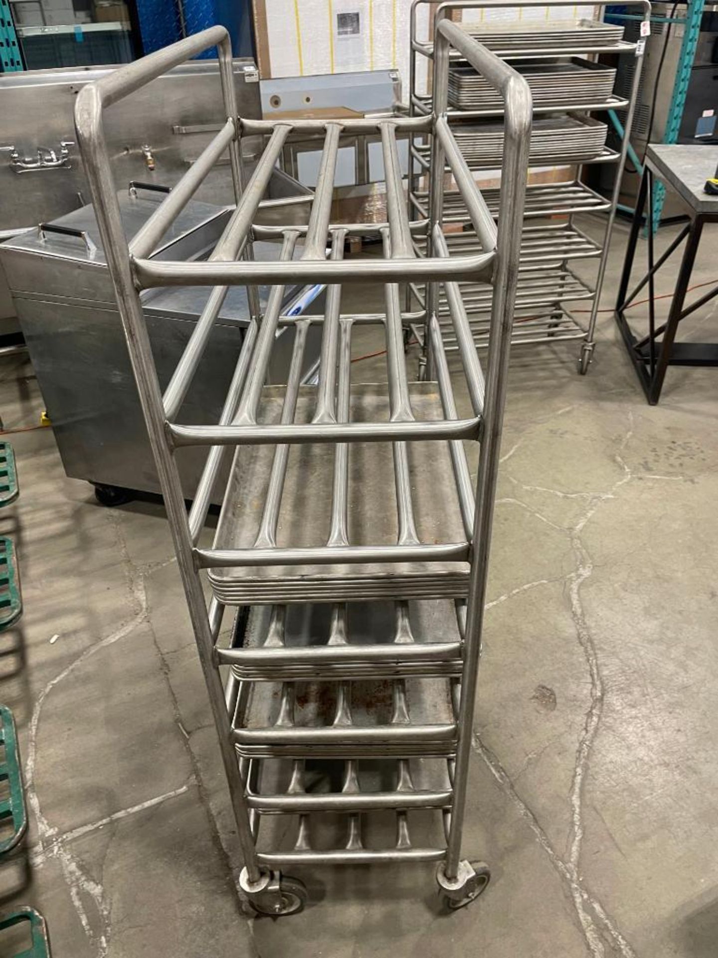 7 TIER STAINLESS STEEL MOBILE PLATTER CART WITH (24) FULL SIZE BUN PANS - Image 6 of 6