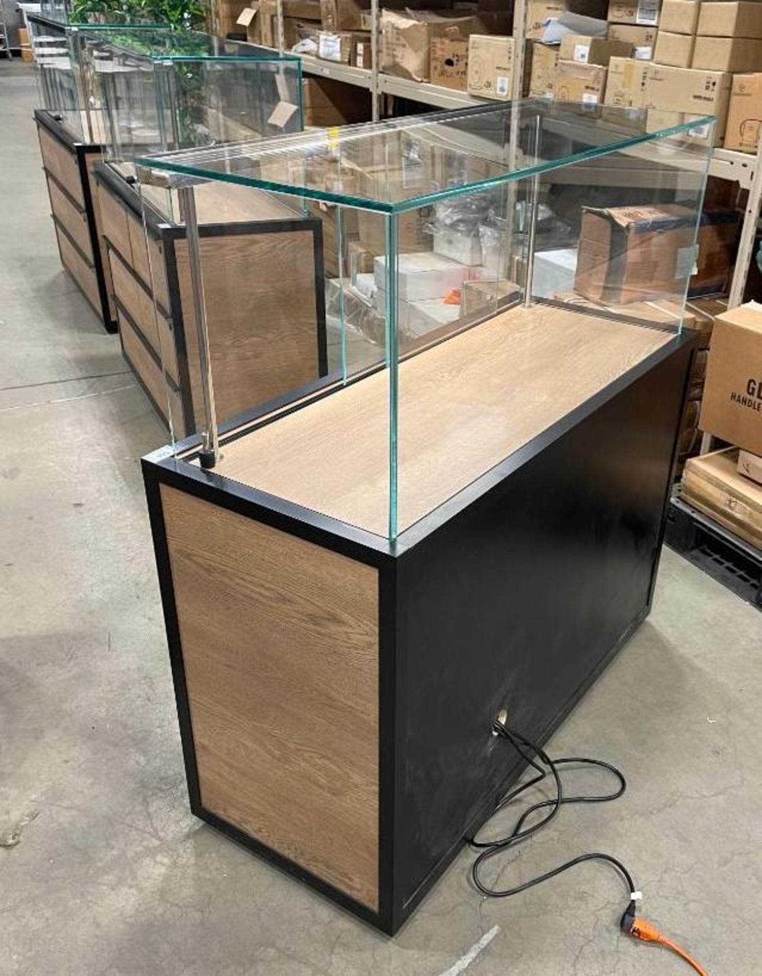 VISUAL ELEMENTS CUSTOM 48" X 20" DISPLAY CASE WITH 4-DRAWERS AND LIGHTING - Image 6 of 11