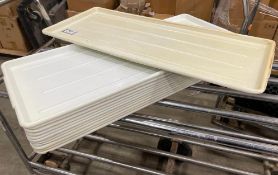 LOT OF APPROX. (12) 30" X 12.5" PLASTIC TRAYS