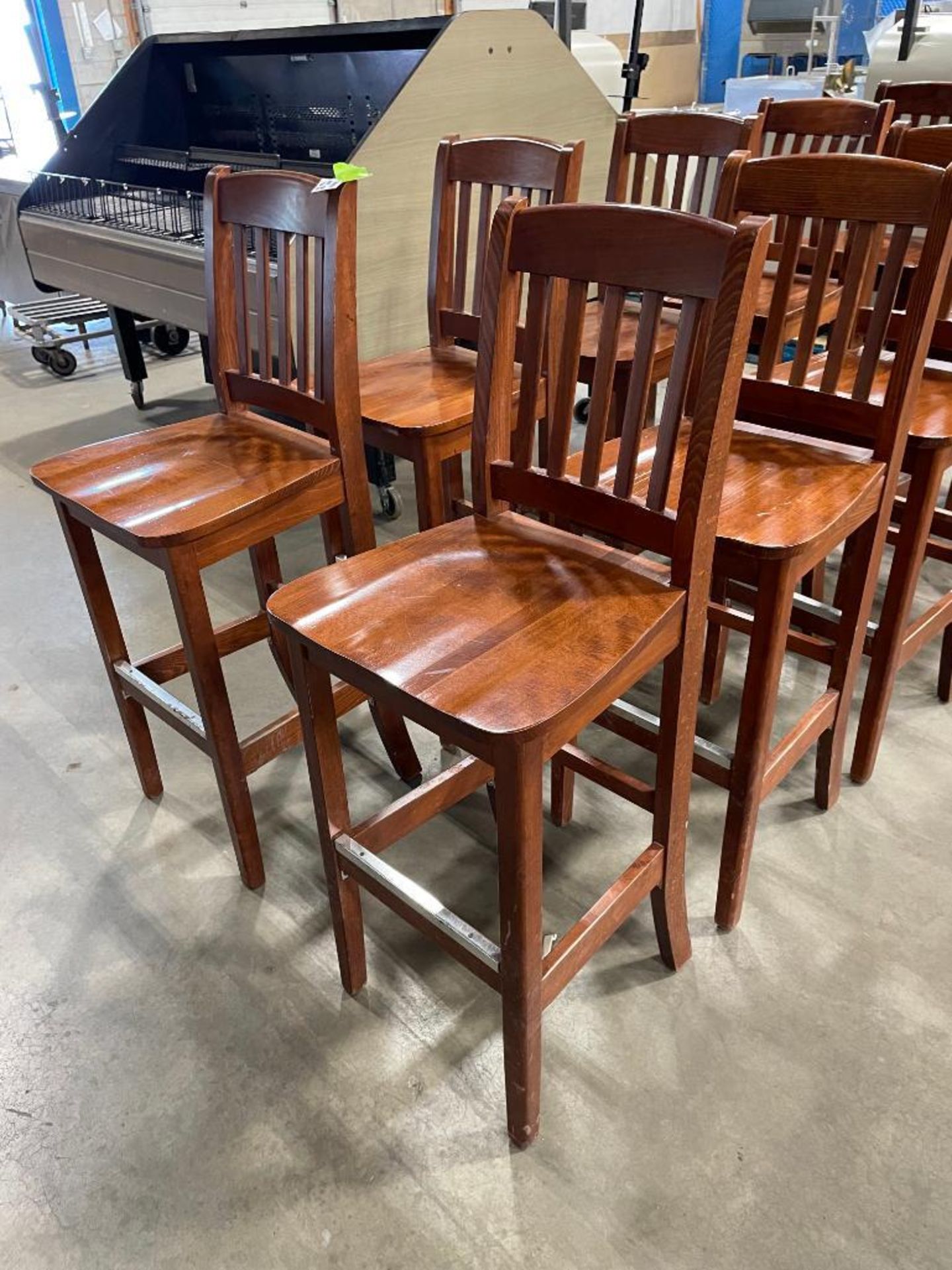 LOT OF (10) SLAT BACK WOOD BAR HEIGHT CHAIRS - Image 4 of 11