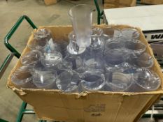 32 OZ PLASTIC STACKABLE CLEAR TUMBLERS - LOT OF 144 - NEW