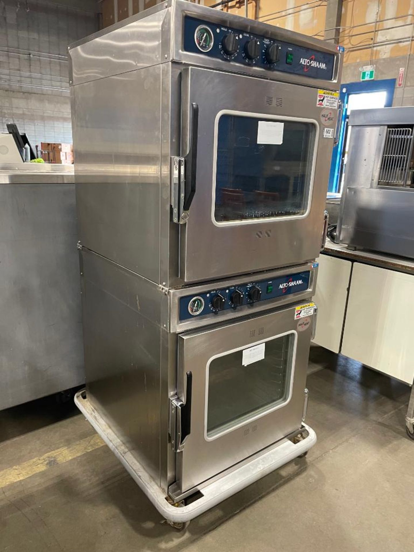 DOUBLE STACKED ALTO-SHAAM 750-TH-II COOK AND HOLD OVEN - Image 24 of 25