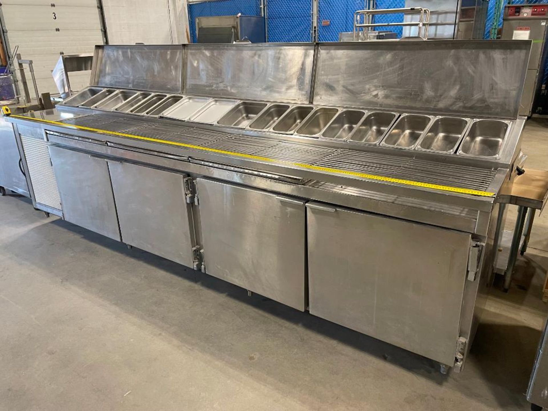 AERO MANUFACTURING CUSTOM 137" REFRIGERATED PIZZA PREP STATION - Image 9 of 18