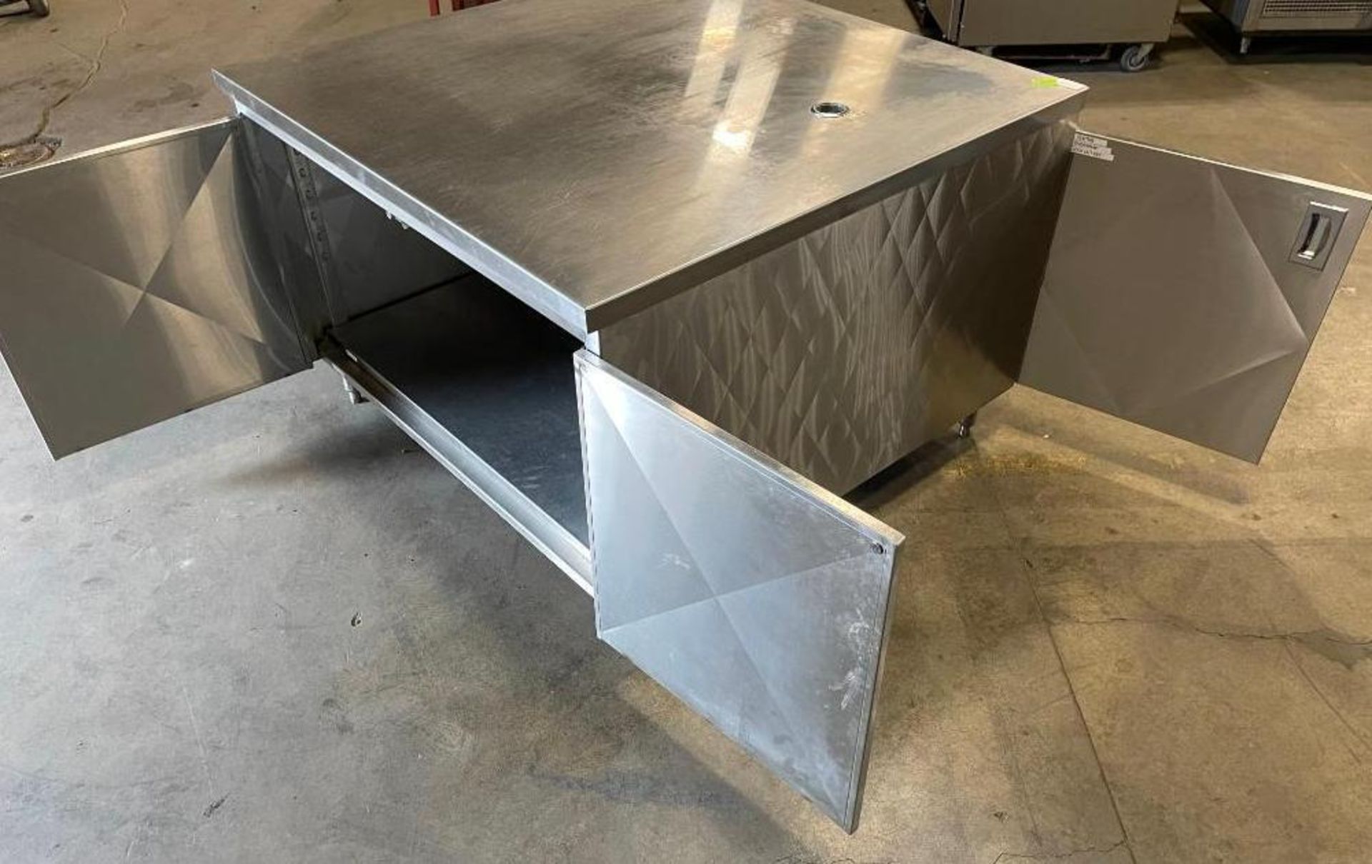 48" FOUR DOOR STAINLESS STEEL STORAGE CABINET/EQUIPMENT STAND - Image 11 of 24