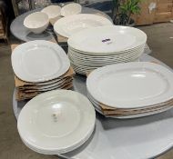 30 PIECES OF ASSORTED ARCOROC DINNERWARE