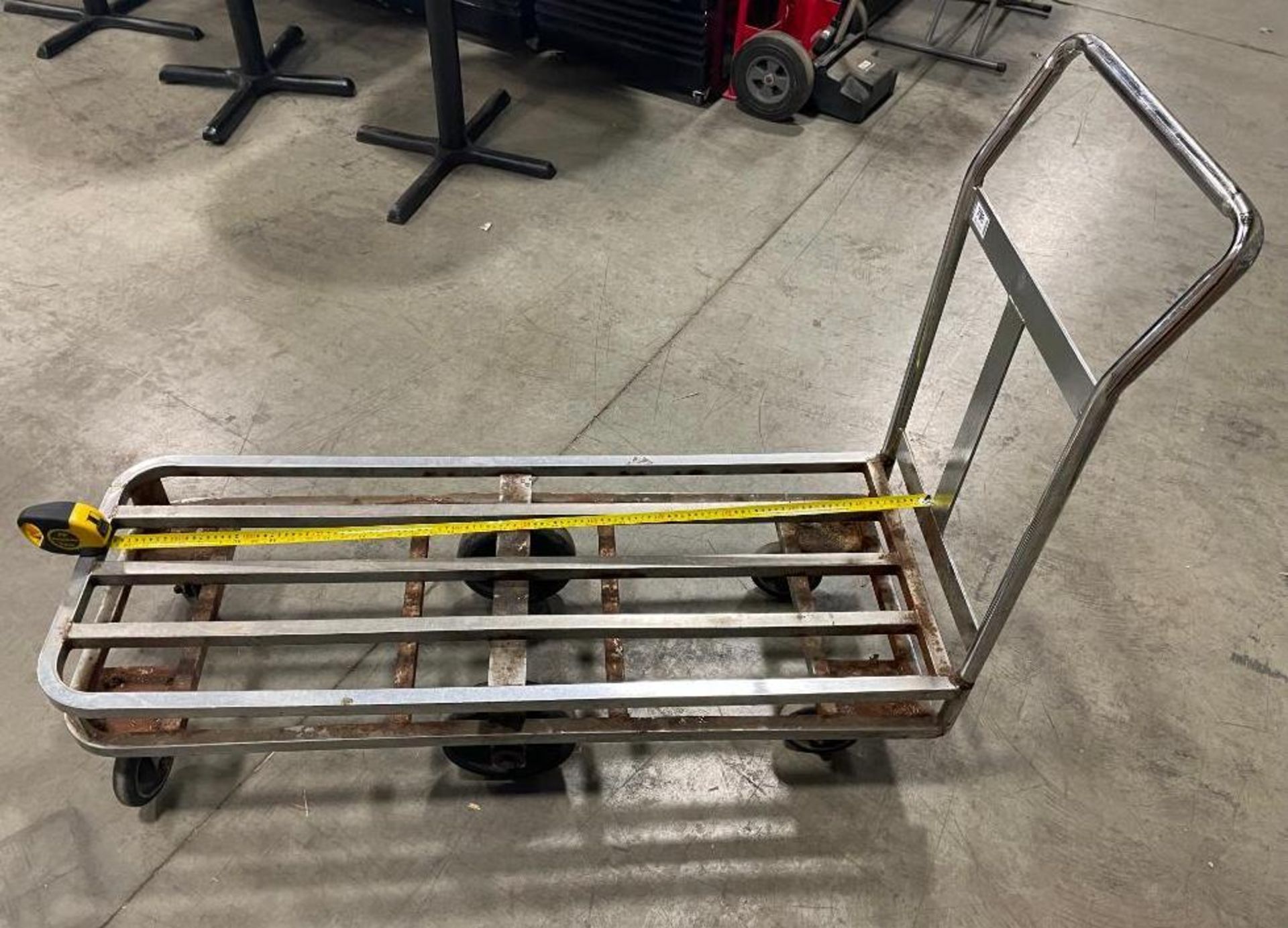 STEEL WAREHOUSE STOCKING CART