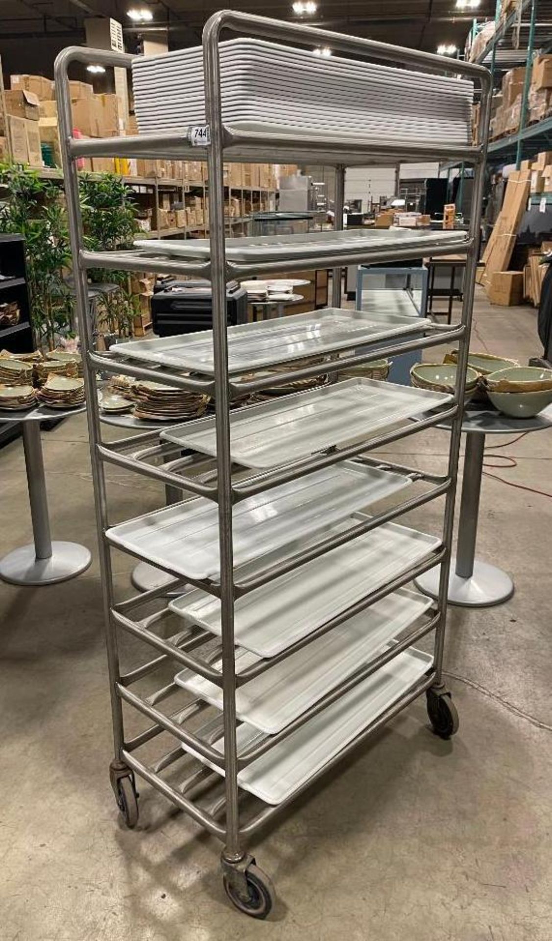 8 TIER STAINLESS STEEL MOBILE PLATTER CART WITH (24) PLASTIC PLATTERS - Image 7 of 11