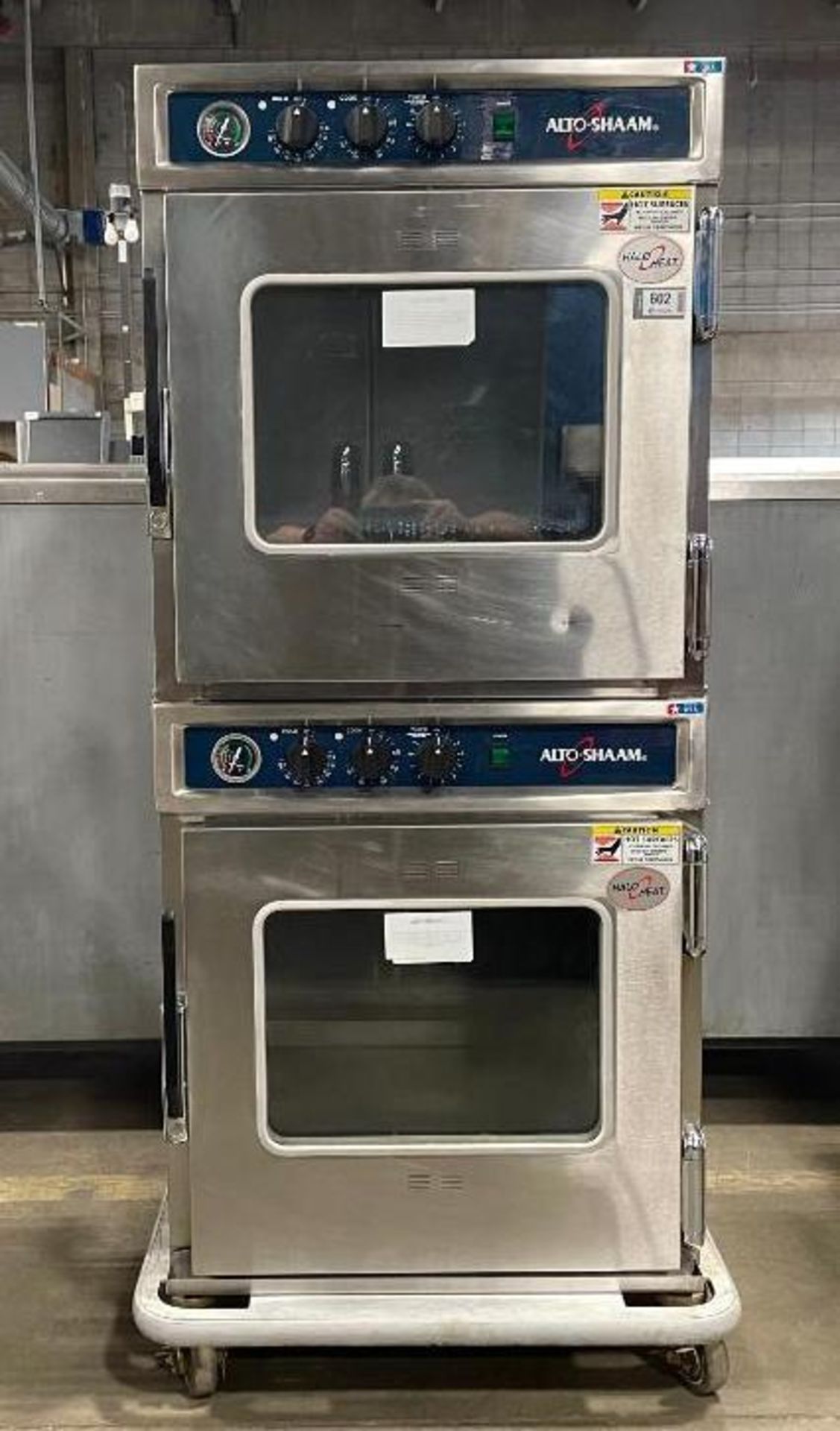 DOUBLE STACKED ALTO-SHAAM 750-TH-II COOK AND HOLD OVEN - Image 2 of 25