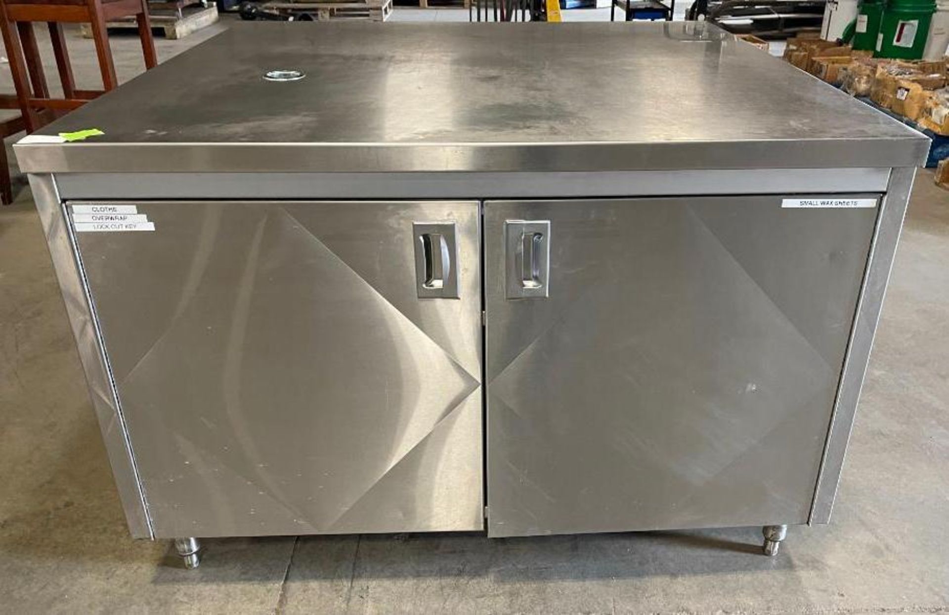 48" FOUR DOOR STAINLESS STEEL STORAGE CABINET/EQUIPMENT STAND