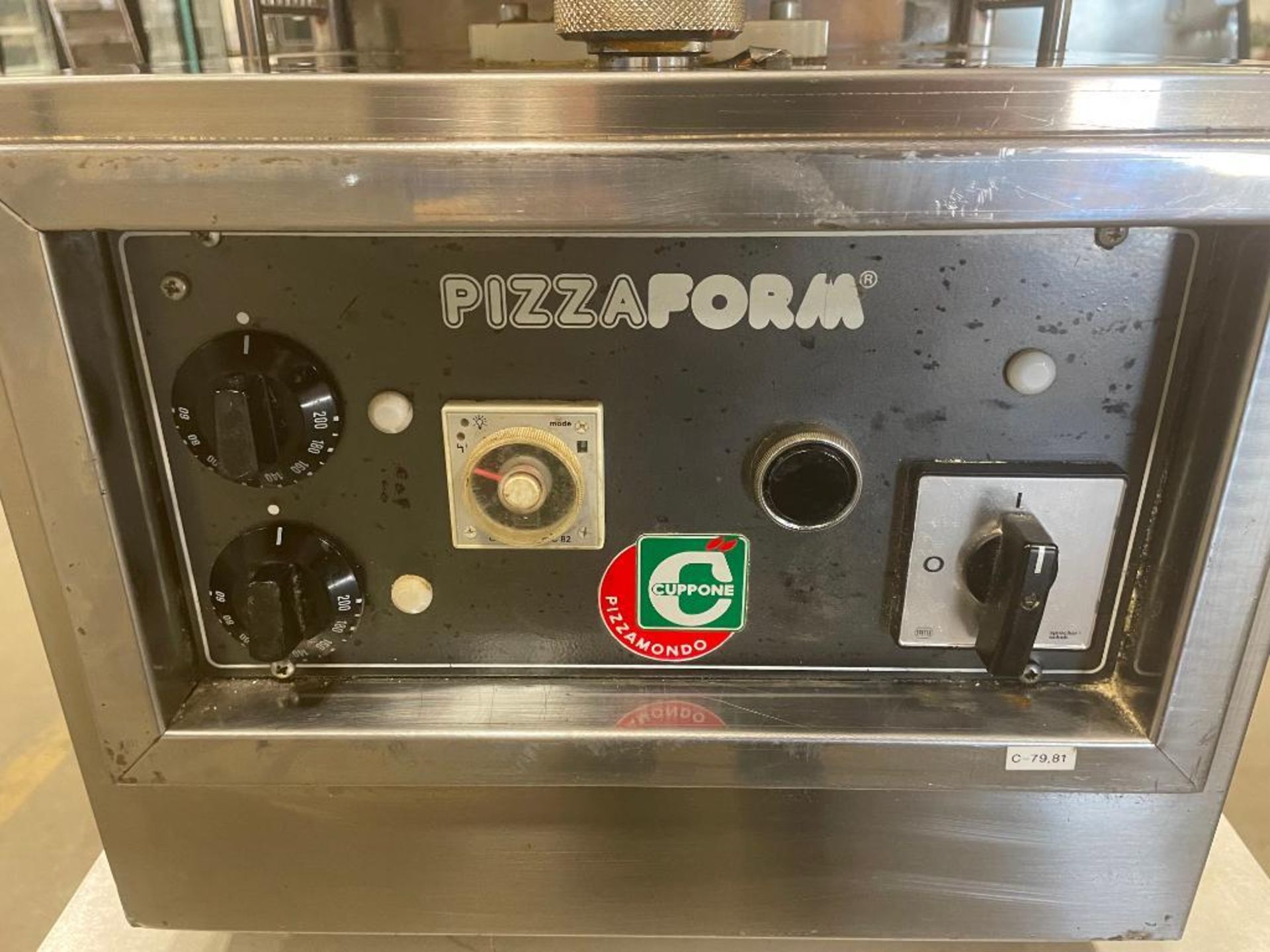 CUPPONE PIZZAFORM P/33-A PIZZA DOUGH PRESS - Image 5 of 10