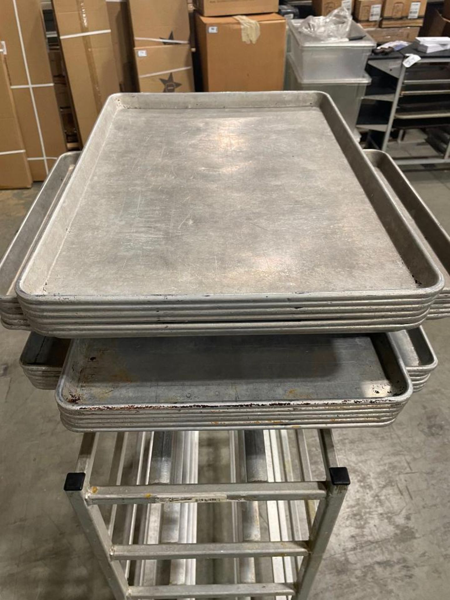 5 TIER STAINLESS STEEL MOBILE PLATTER CART WITH (24) FULL SIZE BUN PANS - Image 3 of 8