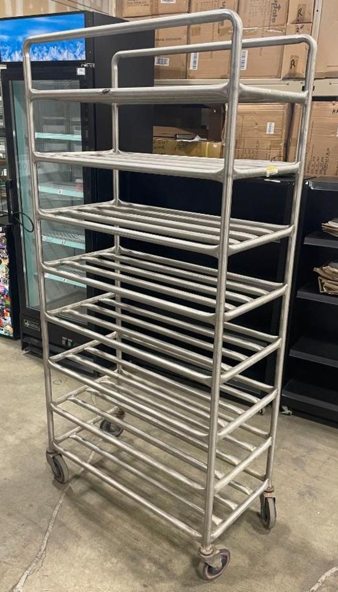 8 TIER STAINLESS STEEL MOBILE PLATTER CART WITH (24) PLASTIC PLATTERS - Image 3 of 11