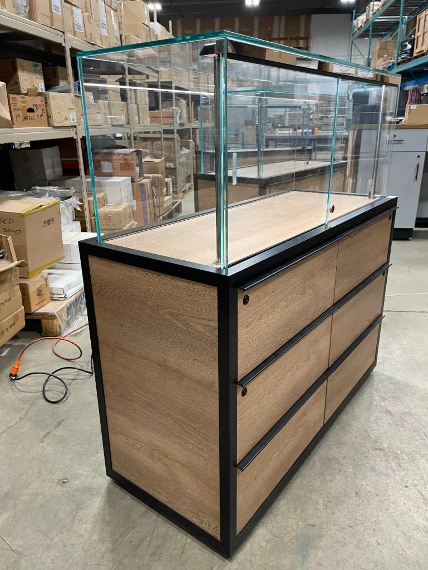 VISUAL ELEMENTS CUSTOM 48" X 20" DISPLAY CASE WITH 4-DRAWERS AND LIGHTING - Image 3 of 11