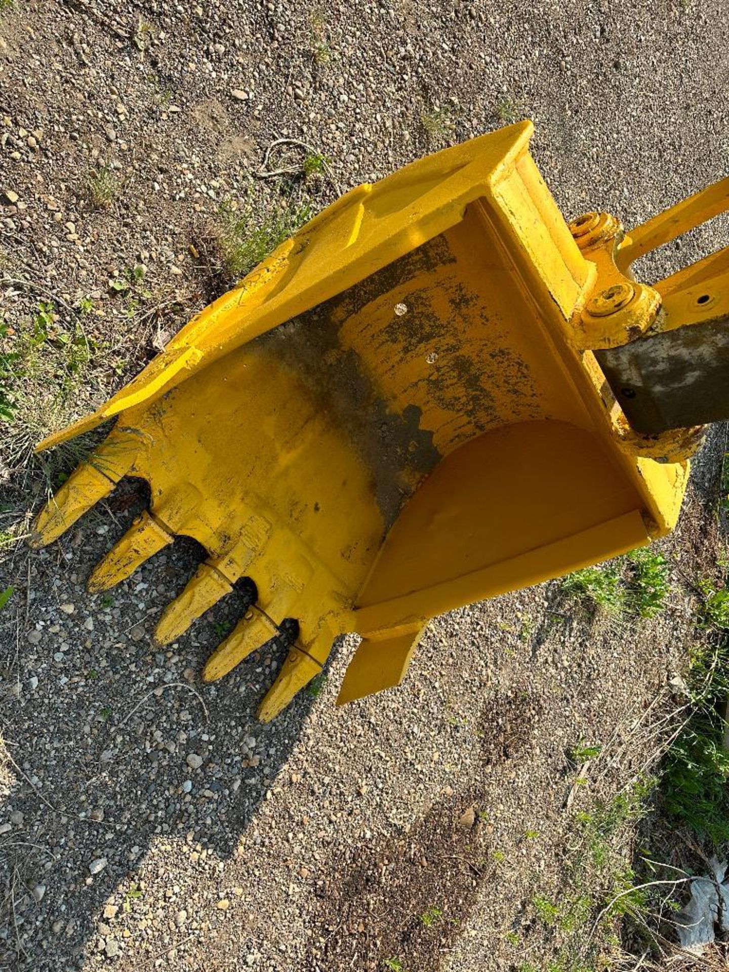 2012 Komatsu PC70-8 Compact Hydraulic Excavator w/ 32“ Dig Bucket, 3,820hrs Showing, VIN: KMTPC238C3 - Image 8 of 13